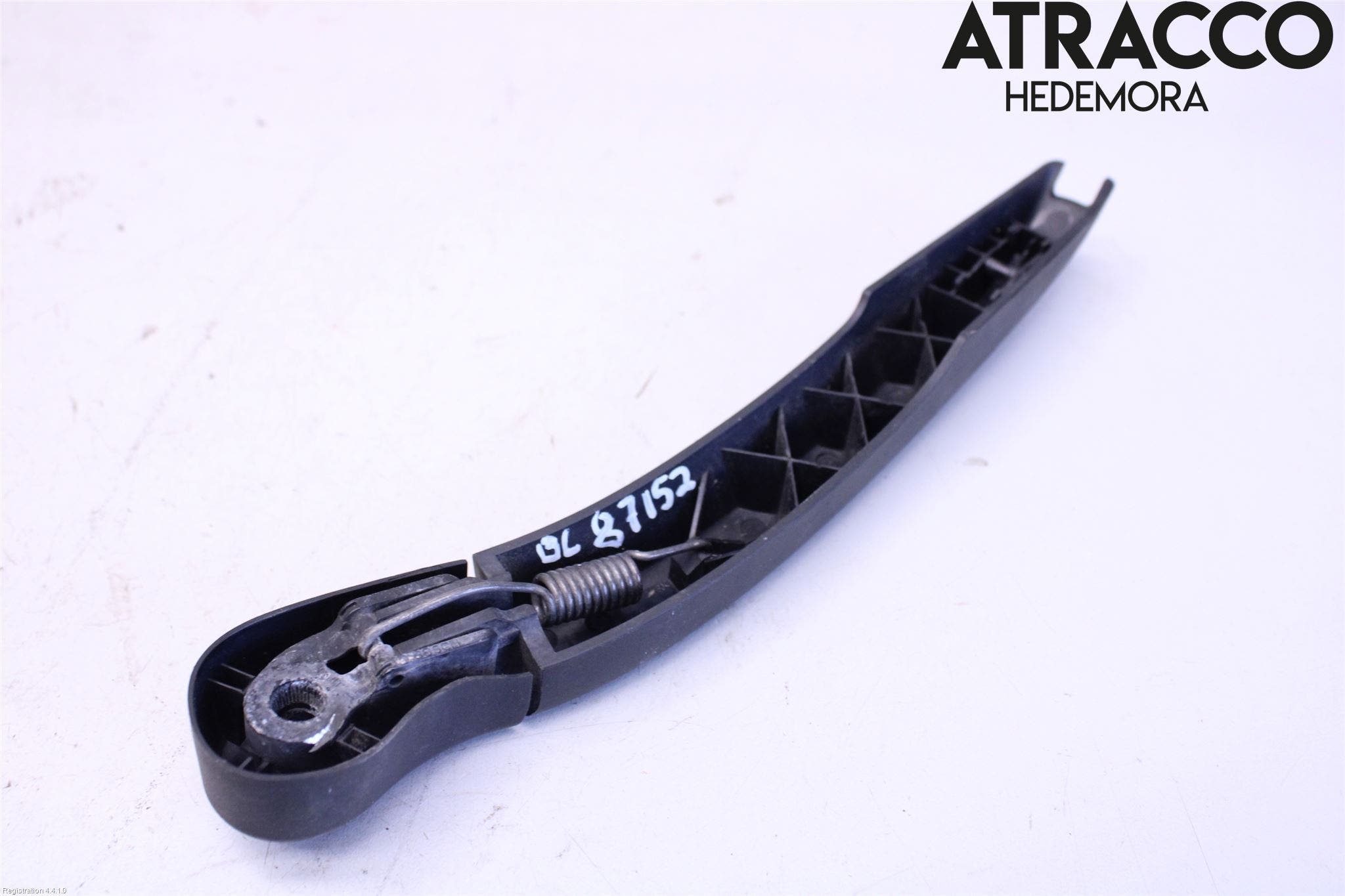 BMW 3 F30/F31/F80 12-19 Torkararm-Bakruta