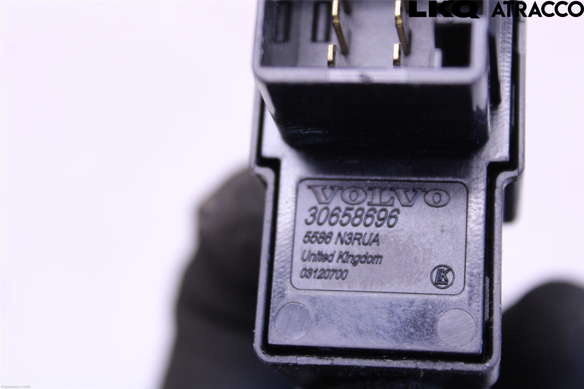 Volvo XC70 05-07 Strömställare Elhiss