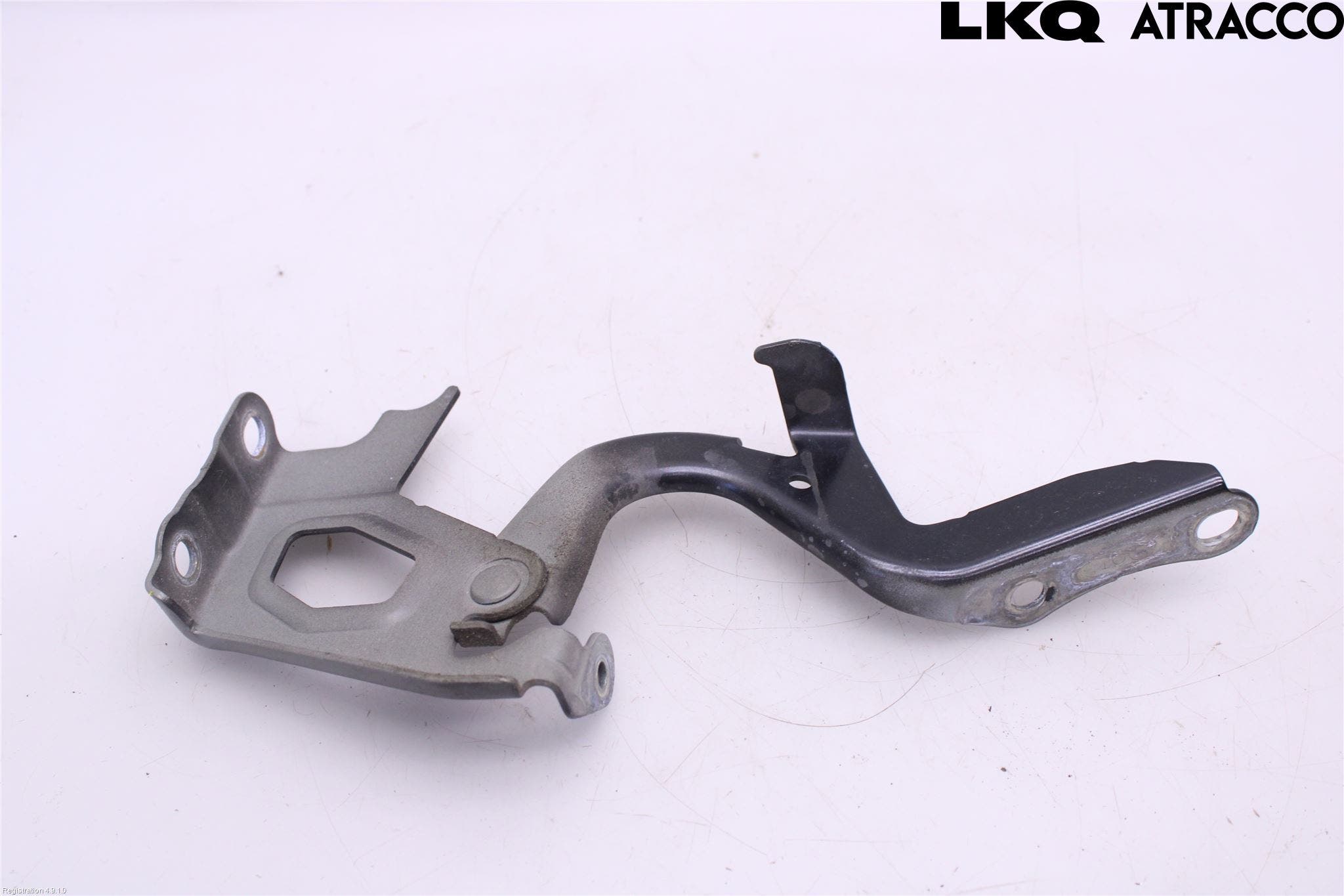 Toyota RAV4 13-18 Huvgångjärn