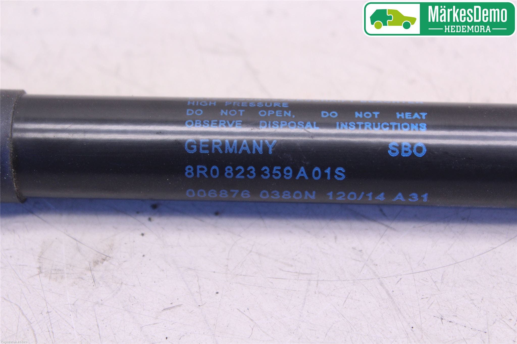 Audi Q5 09-16 Gasfjäder Motorhuv