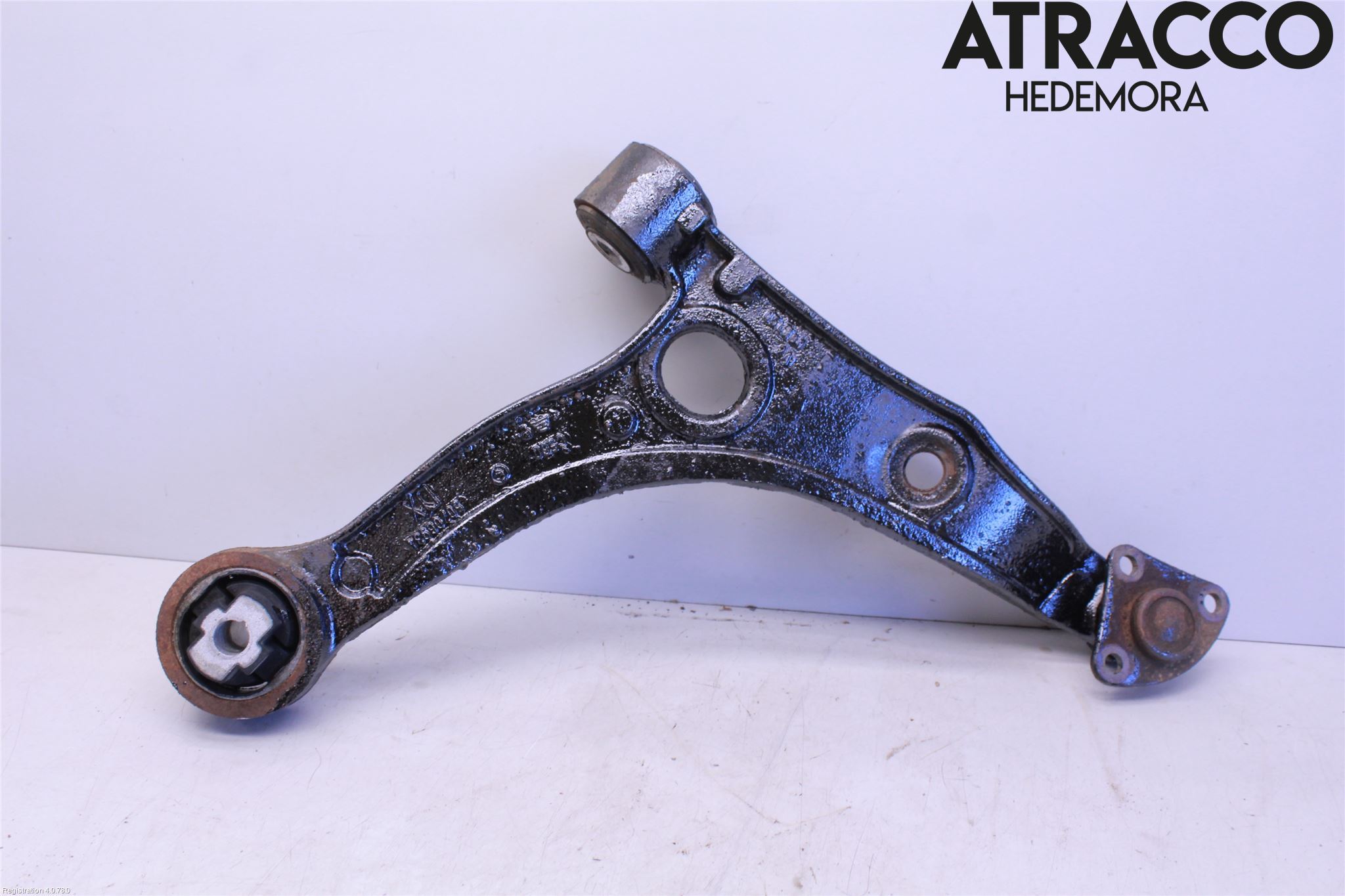 Husbil, husvagn HUSBIL CLASSIC Bärarm Fram Undre Hö