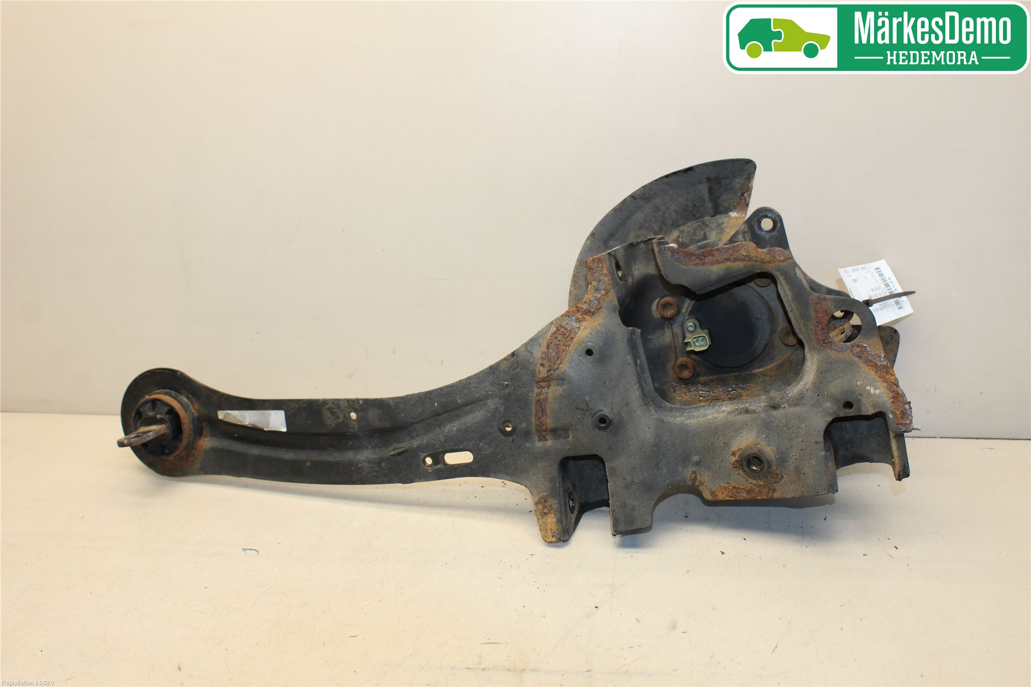 Volvo V40 12-19 Hjullagerhus Bak Hö