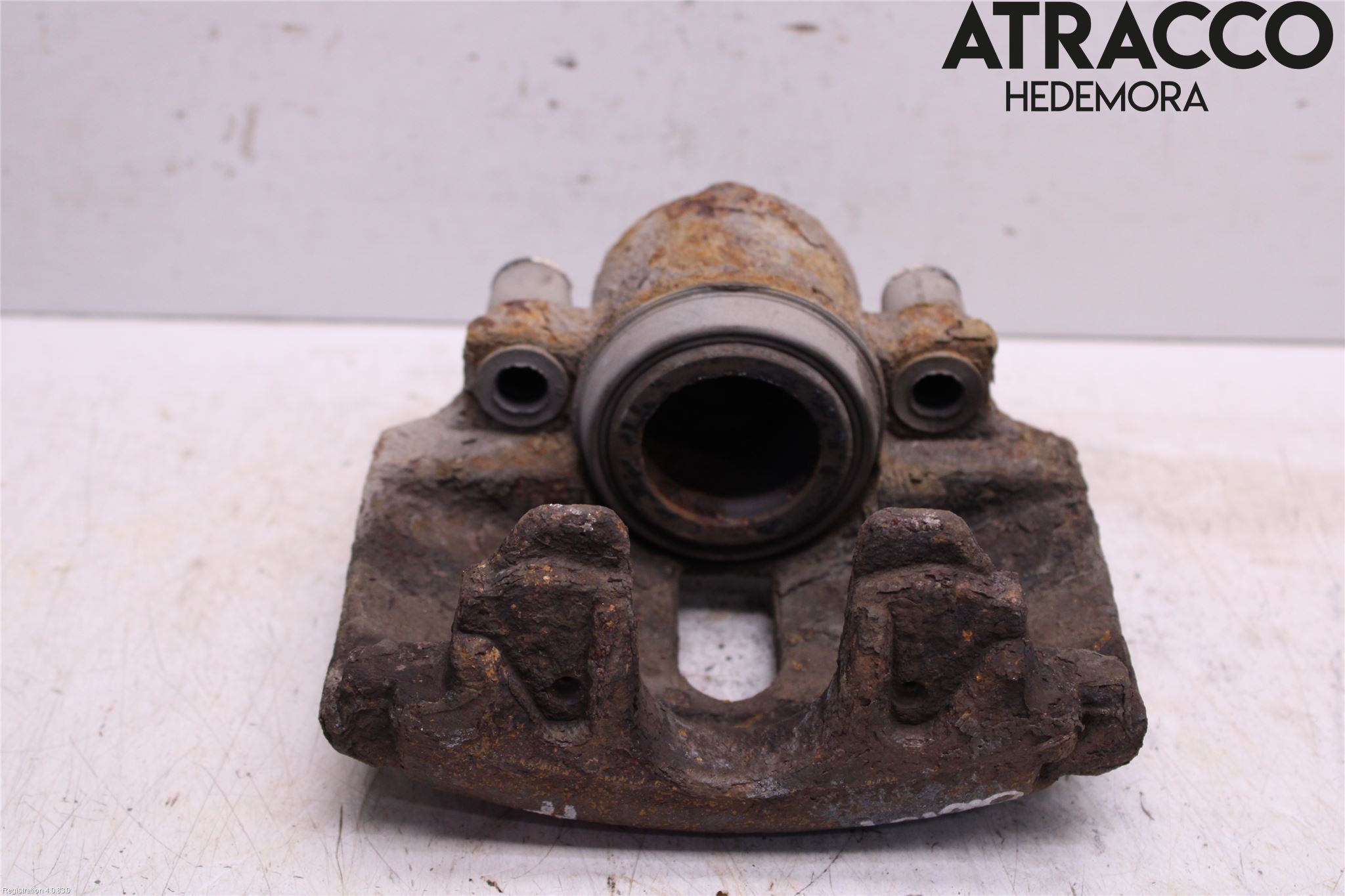 Volkswagen VW PASSAT 05-11 Bromsok Fram Höger