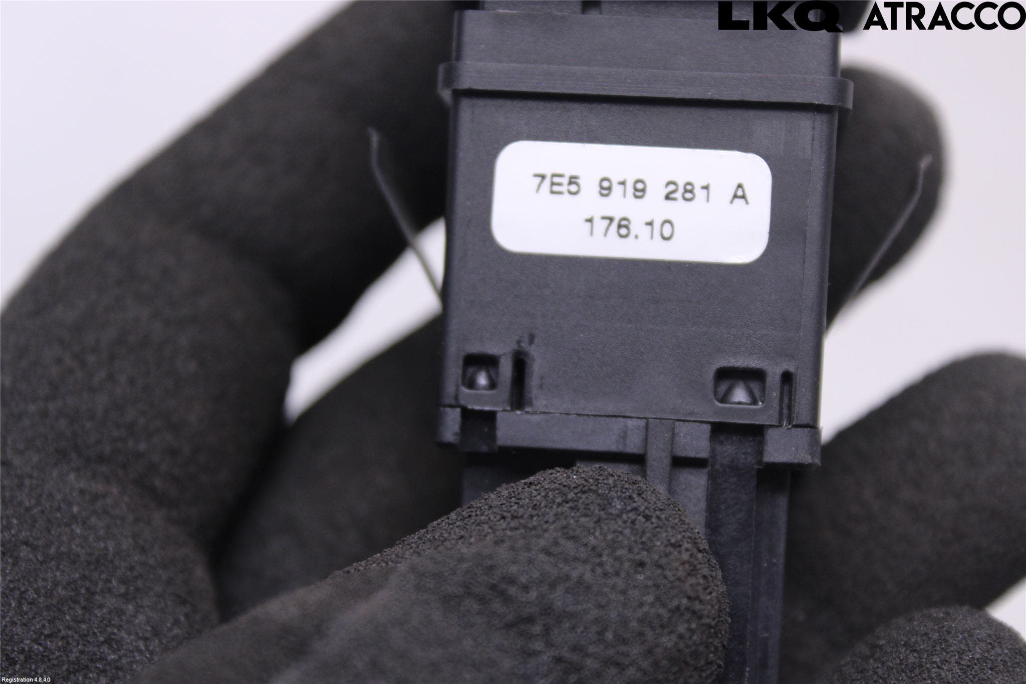 Volkswagen VW TRANSP/CARAVELLE (T5) 04-15 Strömställare Parkeringshjälp