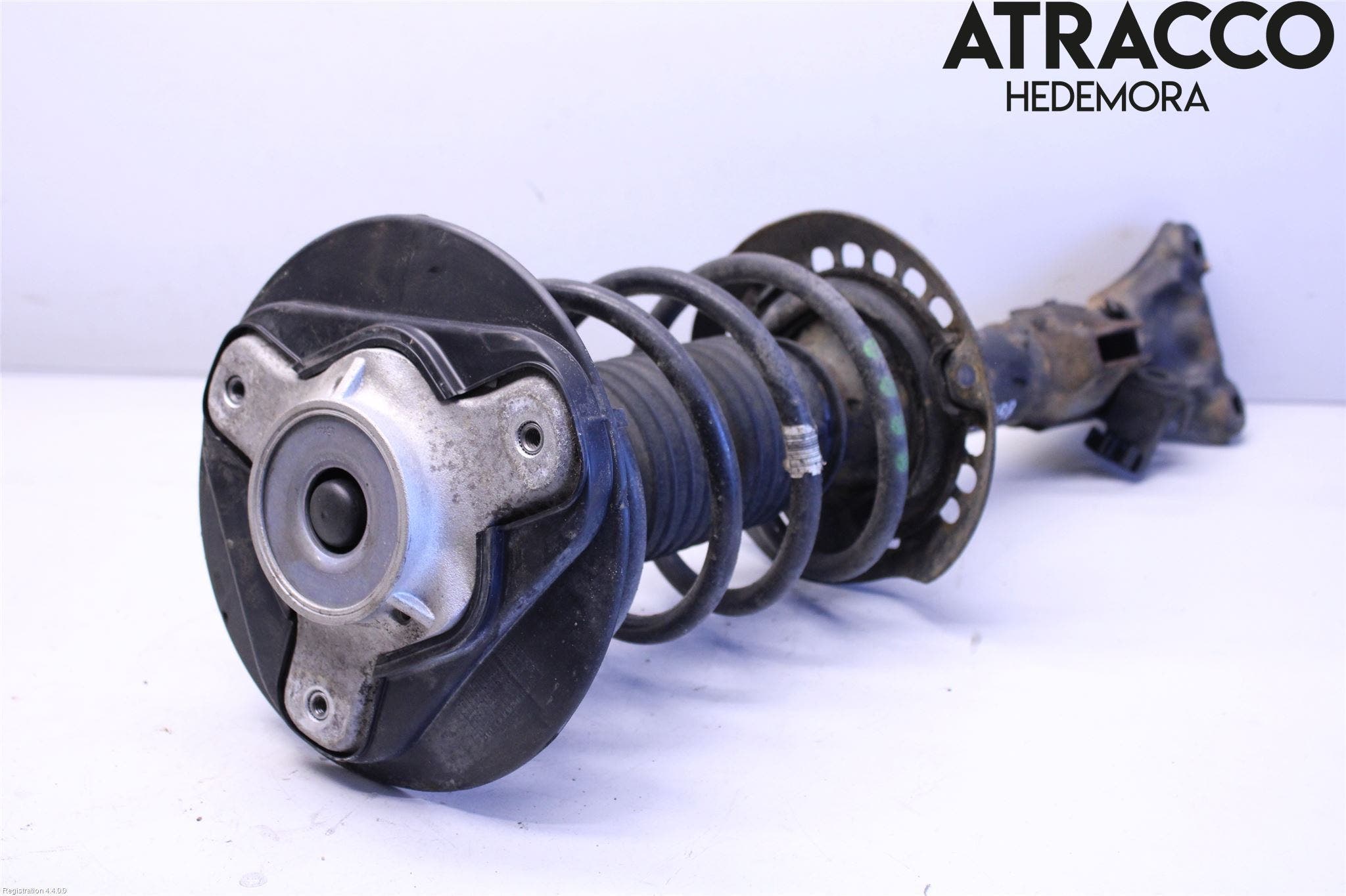 Mercedes-Benz MB E-KLASS (W212) 09-16 Fjäderben Fram Vänster