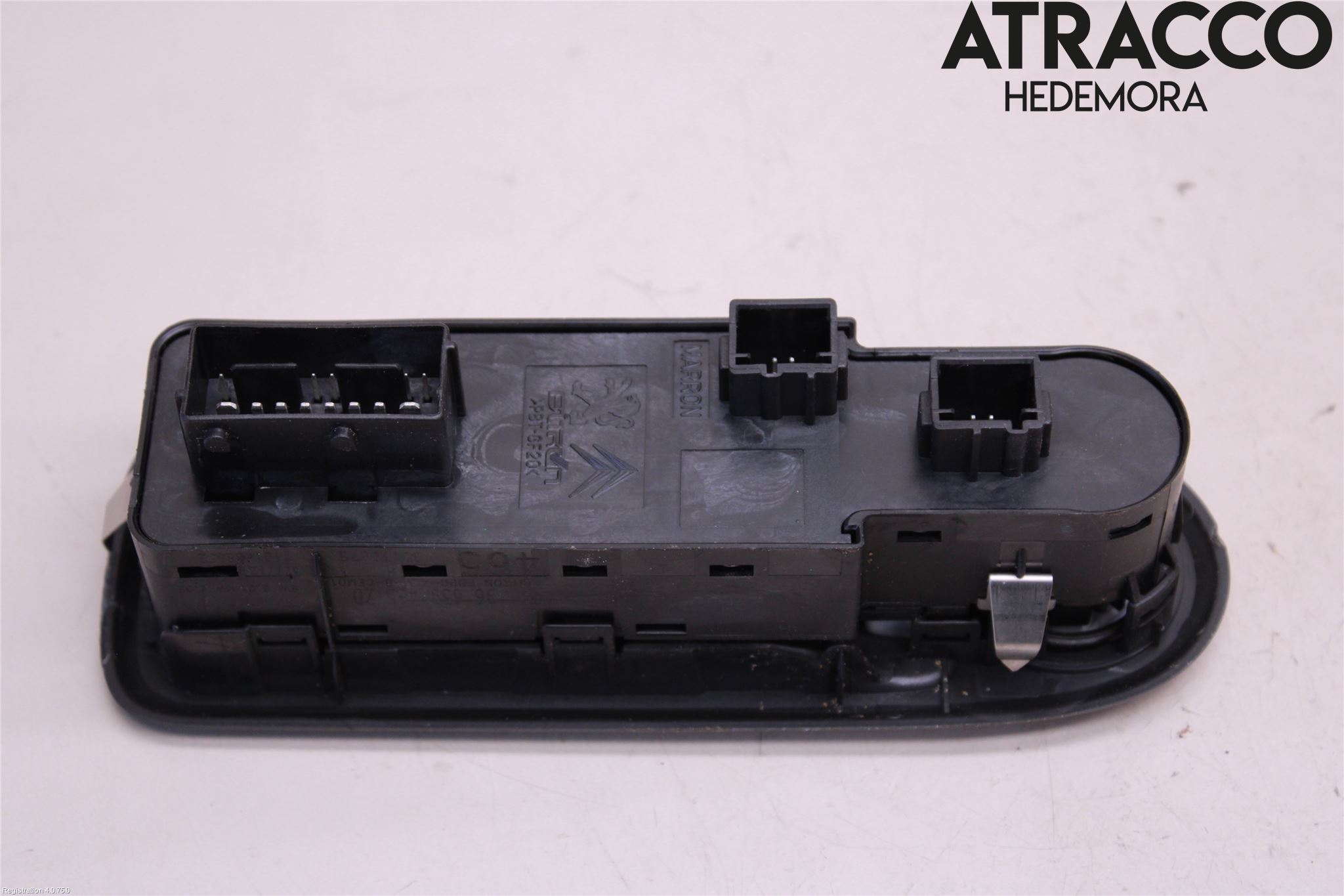 Ford KUGA 13-16 Strömställare Elhiss