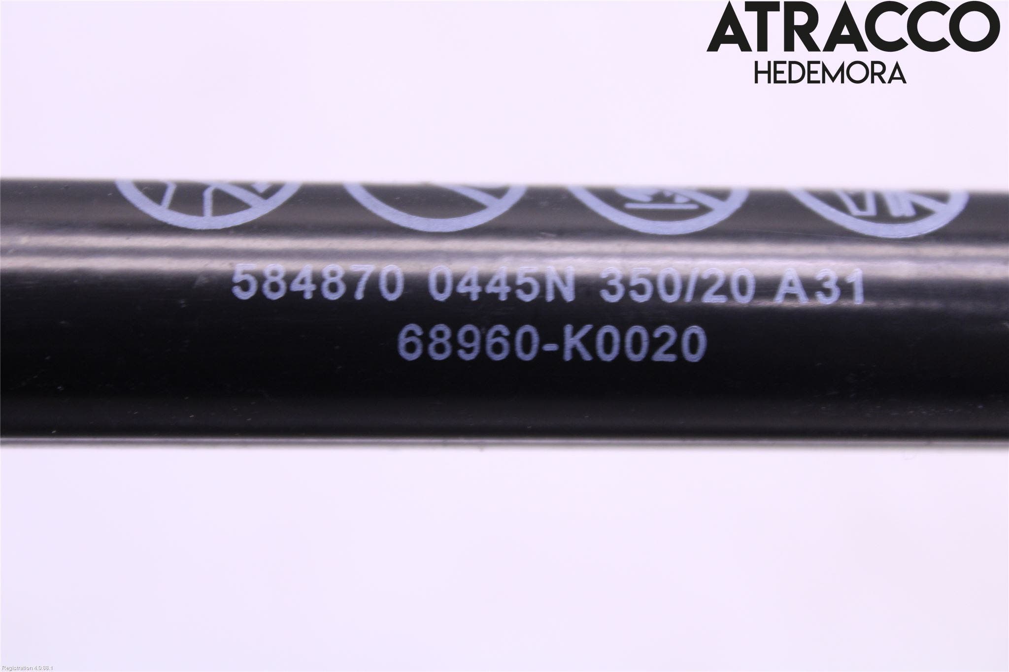 Toyota YARIS XP21 20- Gasfjäder Baklucka