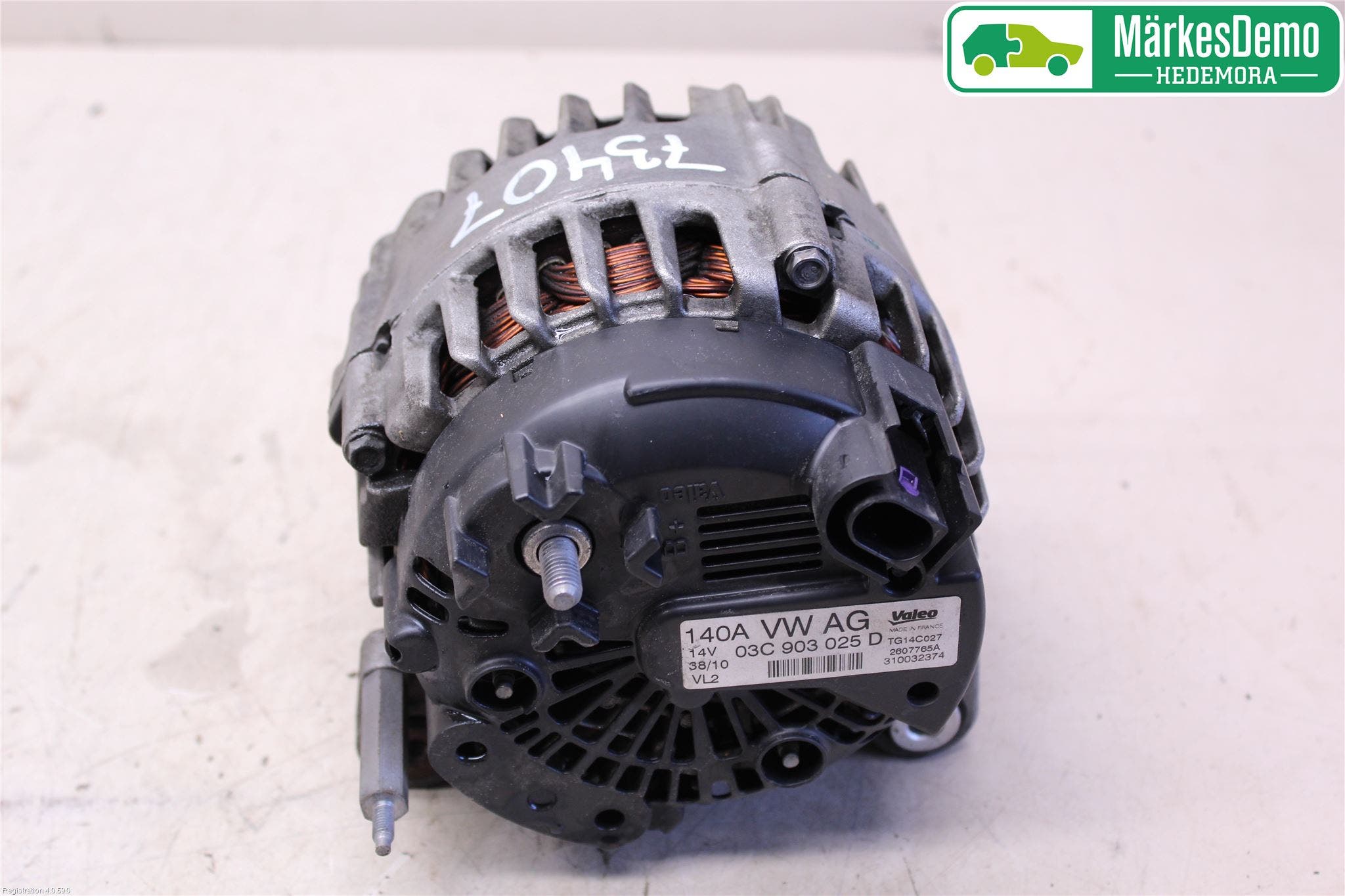 Volkswagen VW GOLF VI 09-13 Generator