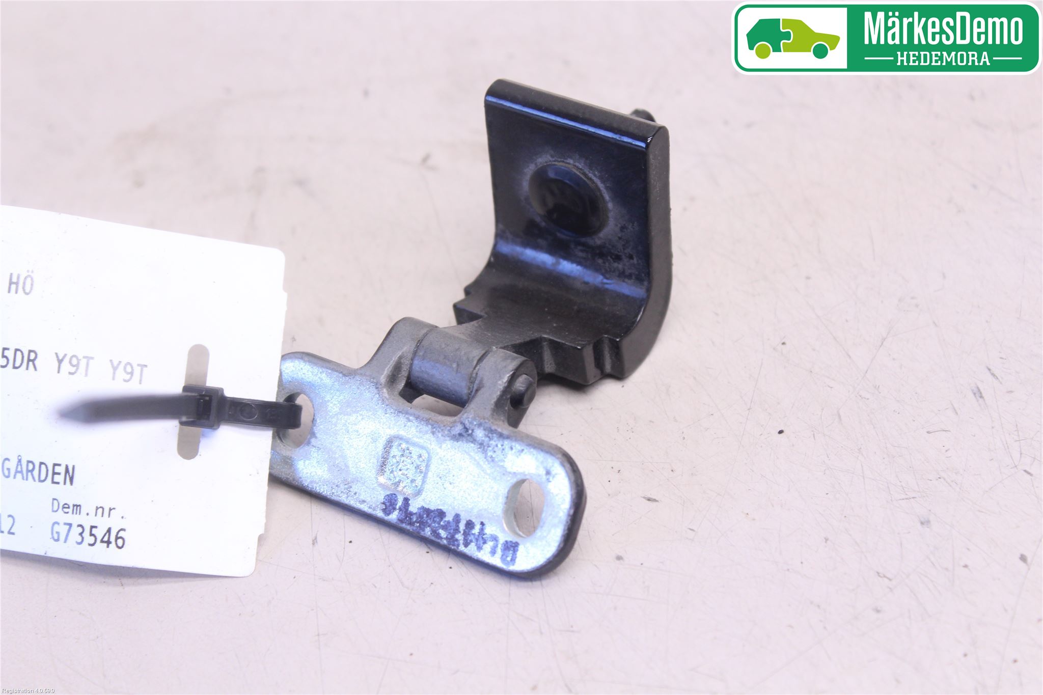 Audi A3/S3 8V 13-20 Bakluckegångjärn Hö