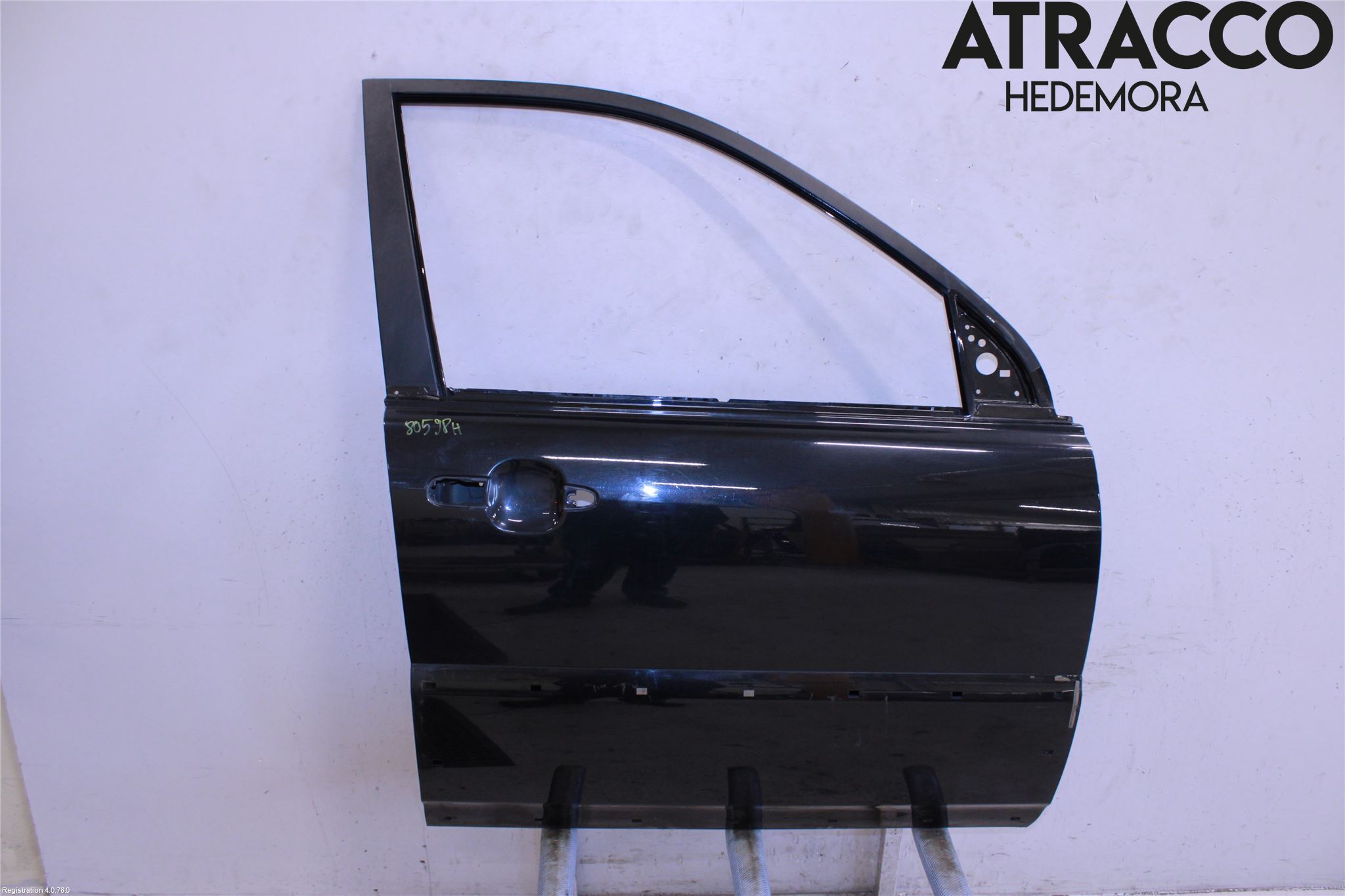 Kia SPORTAGE (JE) 05-10 Dörr Fram Höger