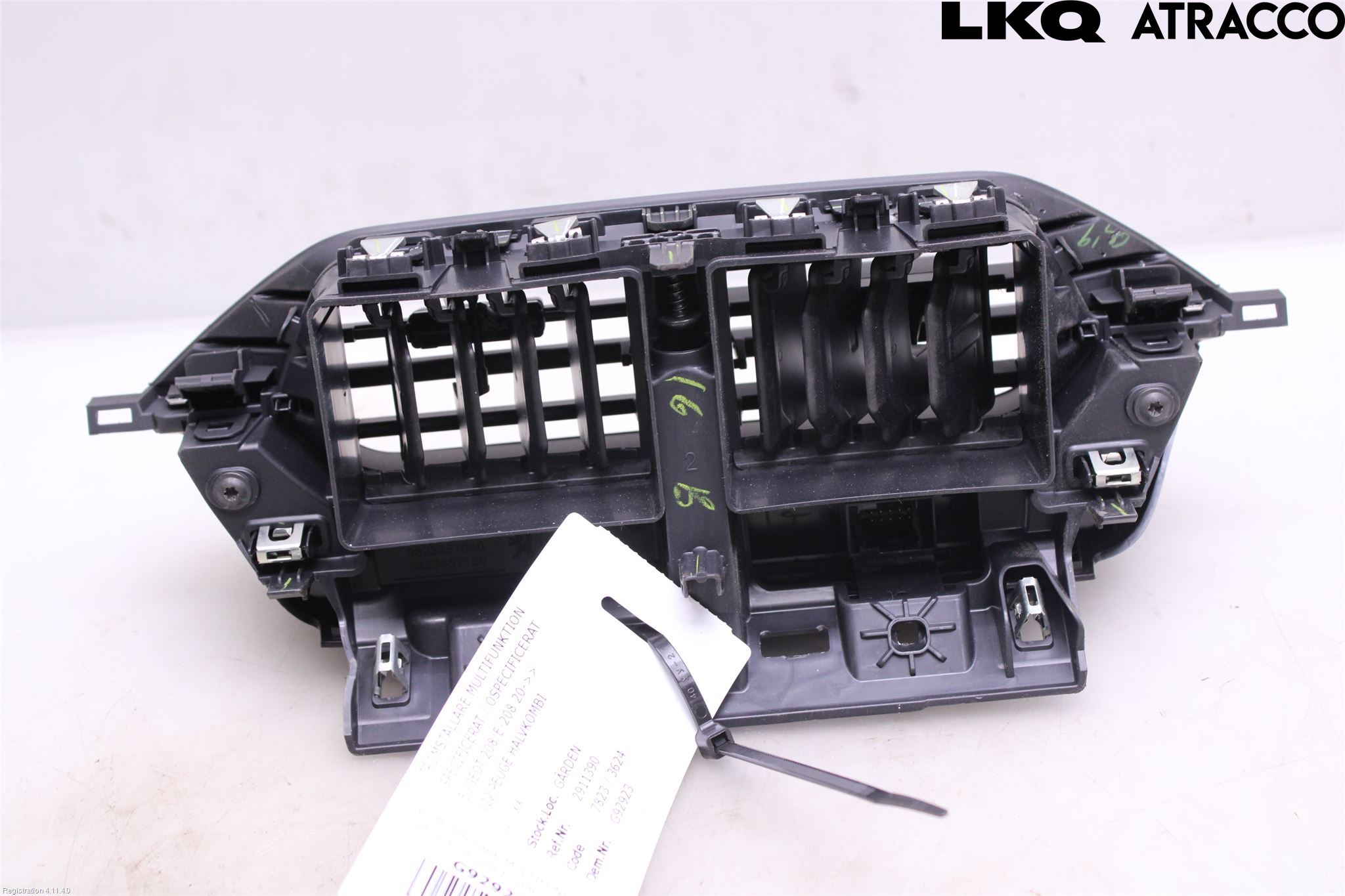 Peugeot 208/E-208 20- Strömställare Multifunktion