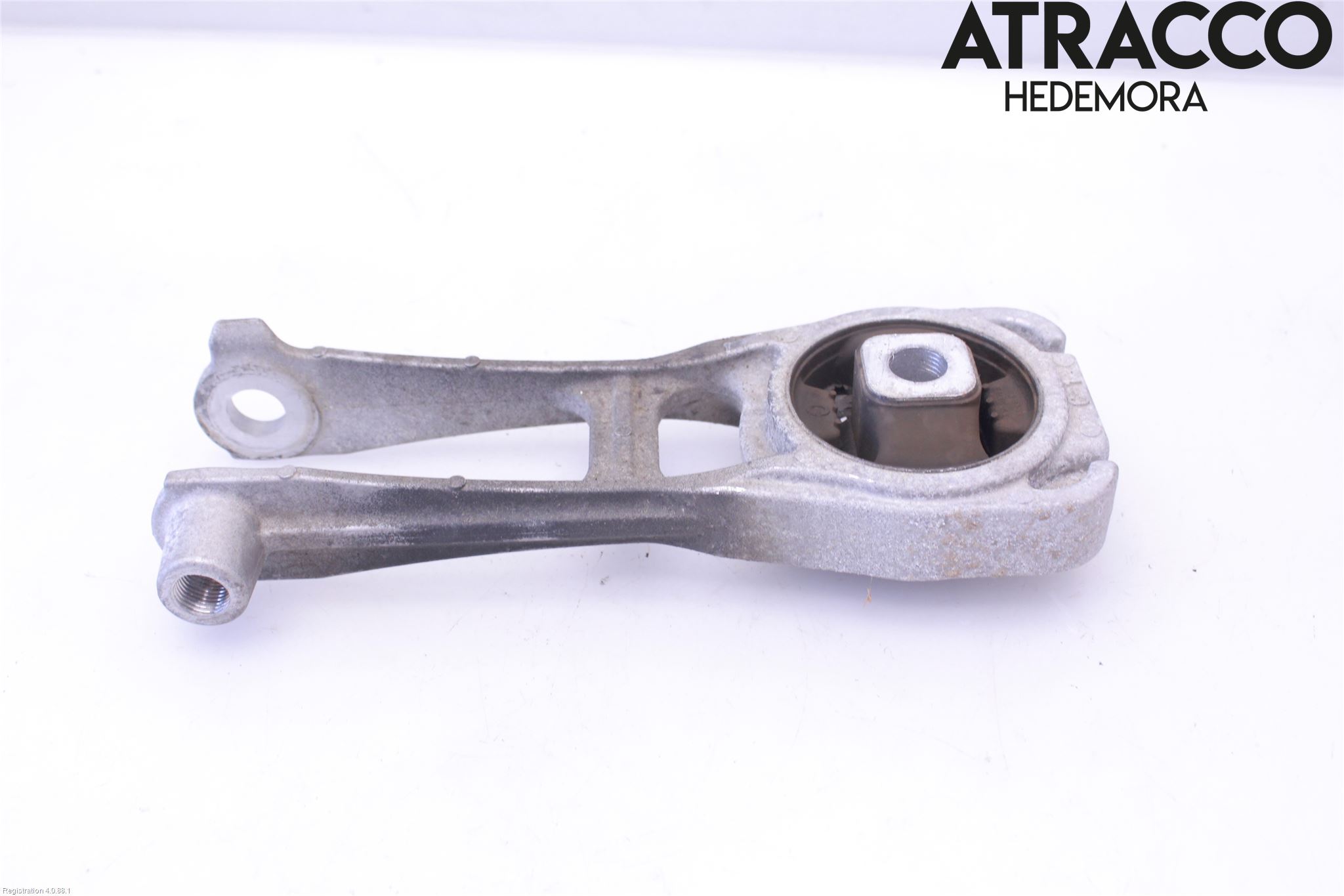 Toyota YARIS XP21 20- Motorfäste