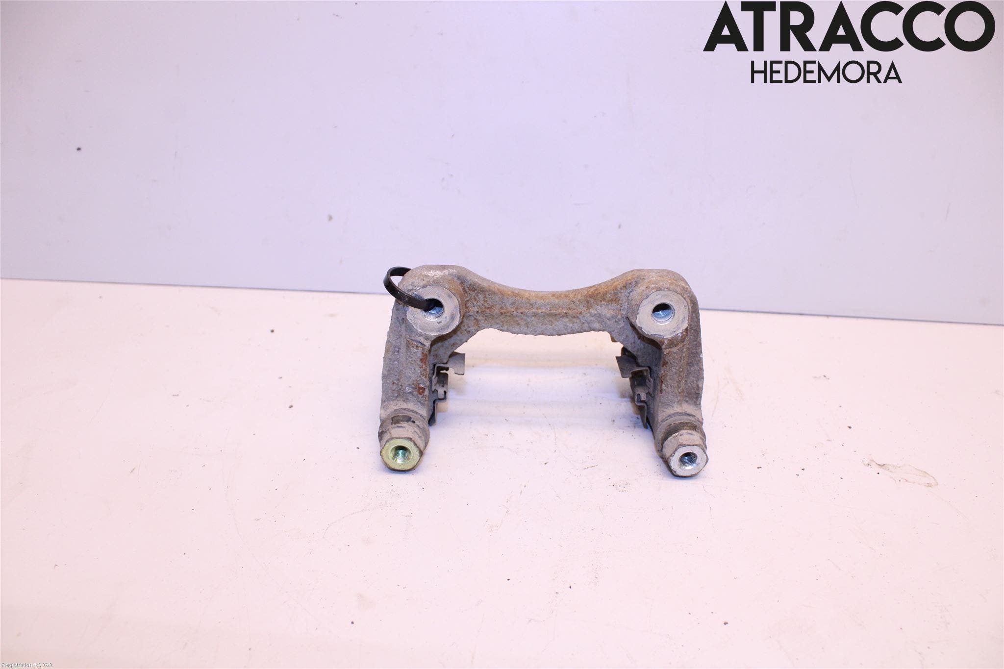 Hyundai IONIQ AE 17-22 Bromsokshållare