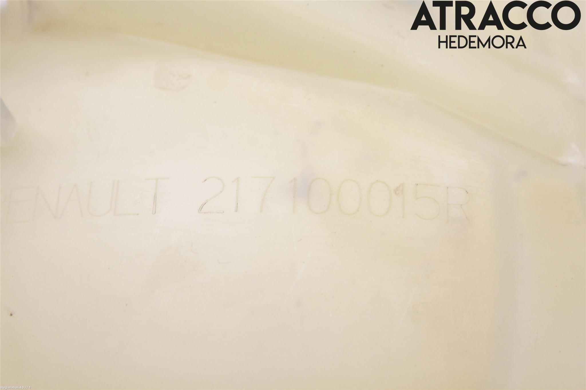 Renault MASTER III  10-14 Expansionstank