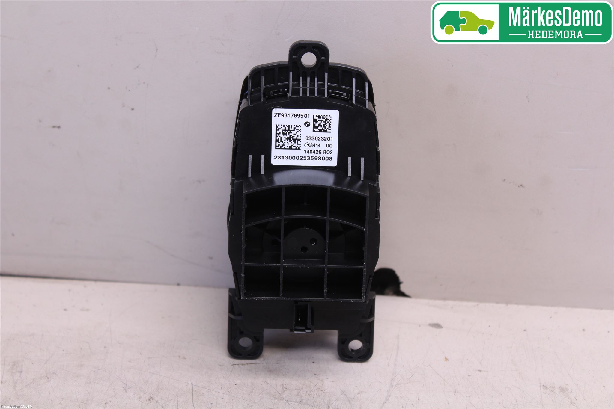 BMW 3 F30/F31/F80 12-19 Strömställare Färddator