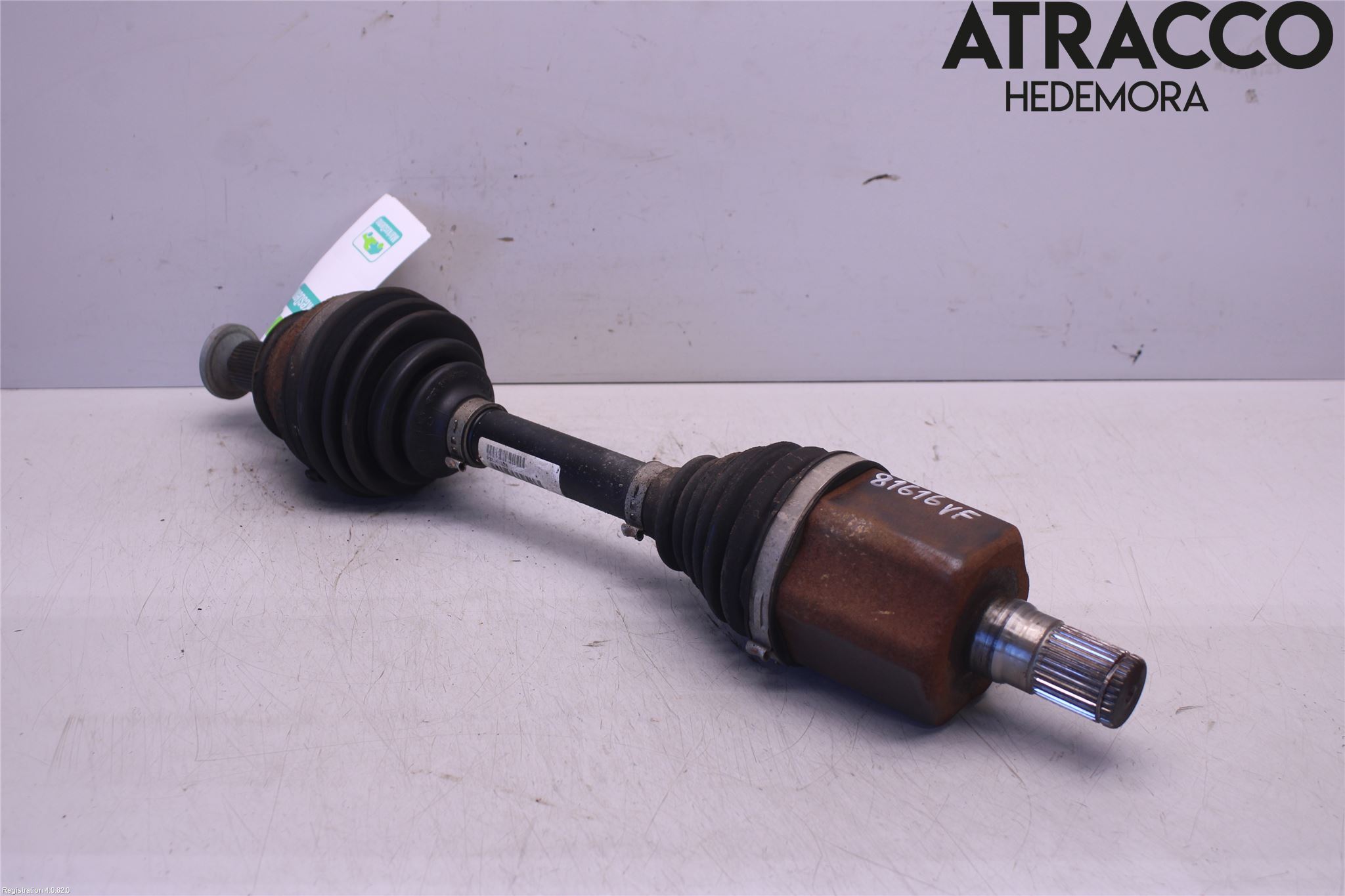 Volvo V60 14-18 Drivaxel Fram Vänster