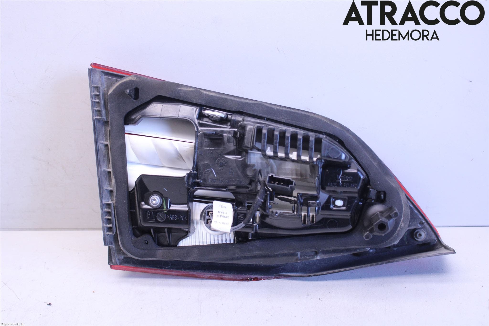 Opel ASTRA K 16-22 Bakljus Lucka Hö