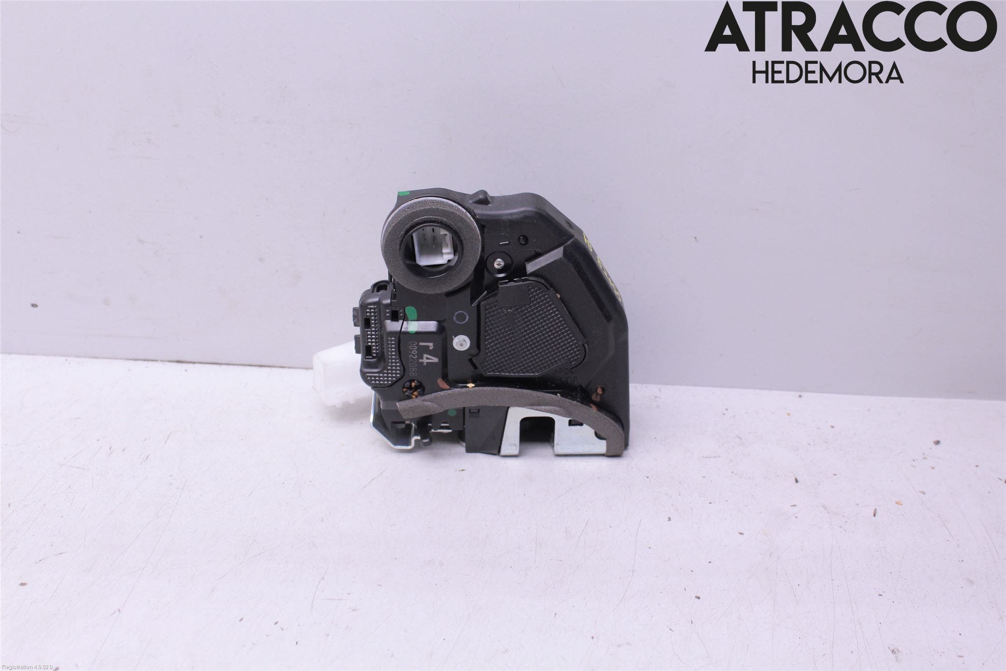 Toyota C-HR 16-23 Låskista-Dörrlås