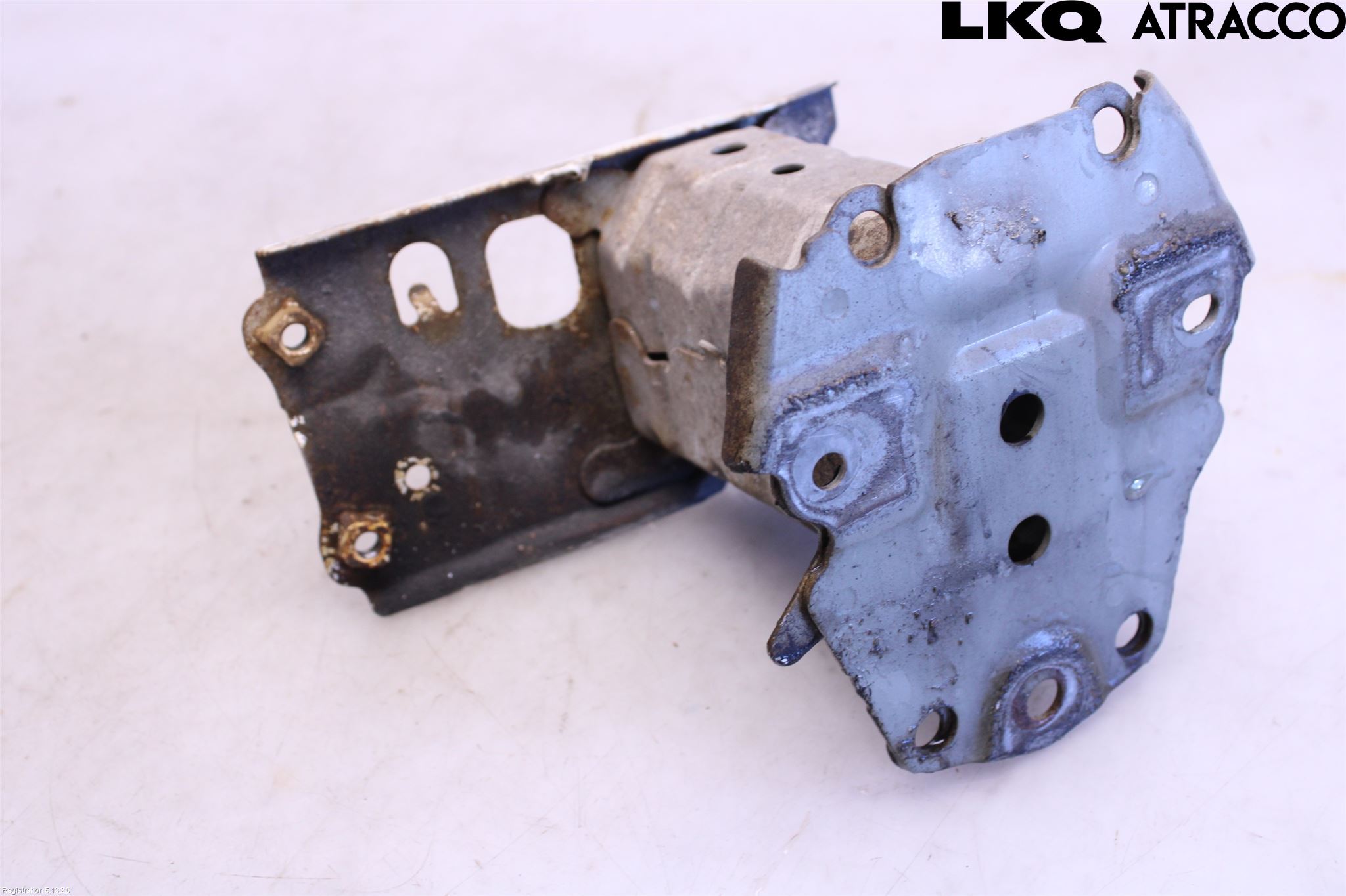 Toyota AURIS 13-19 Stötfångarbärjärn Bak