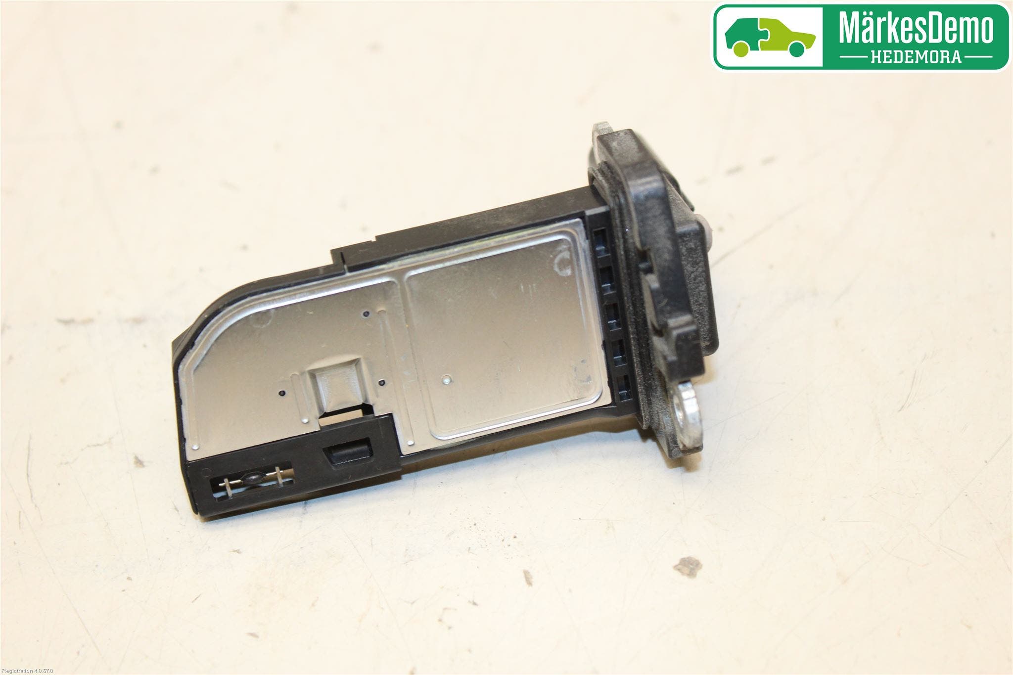 Toyota AVENSIS 09-15 Injluftmassamätare