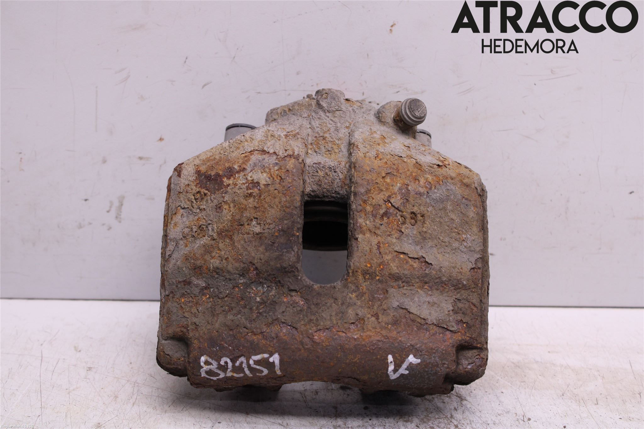 Volkswagen VW PASSAT 05-11 Bromsok Fram Vänster