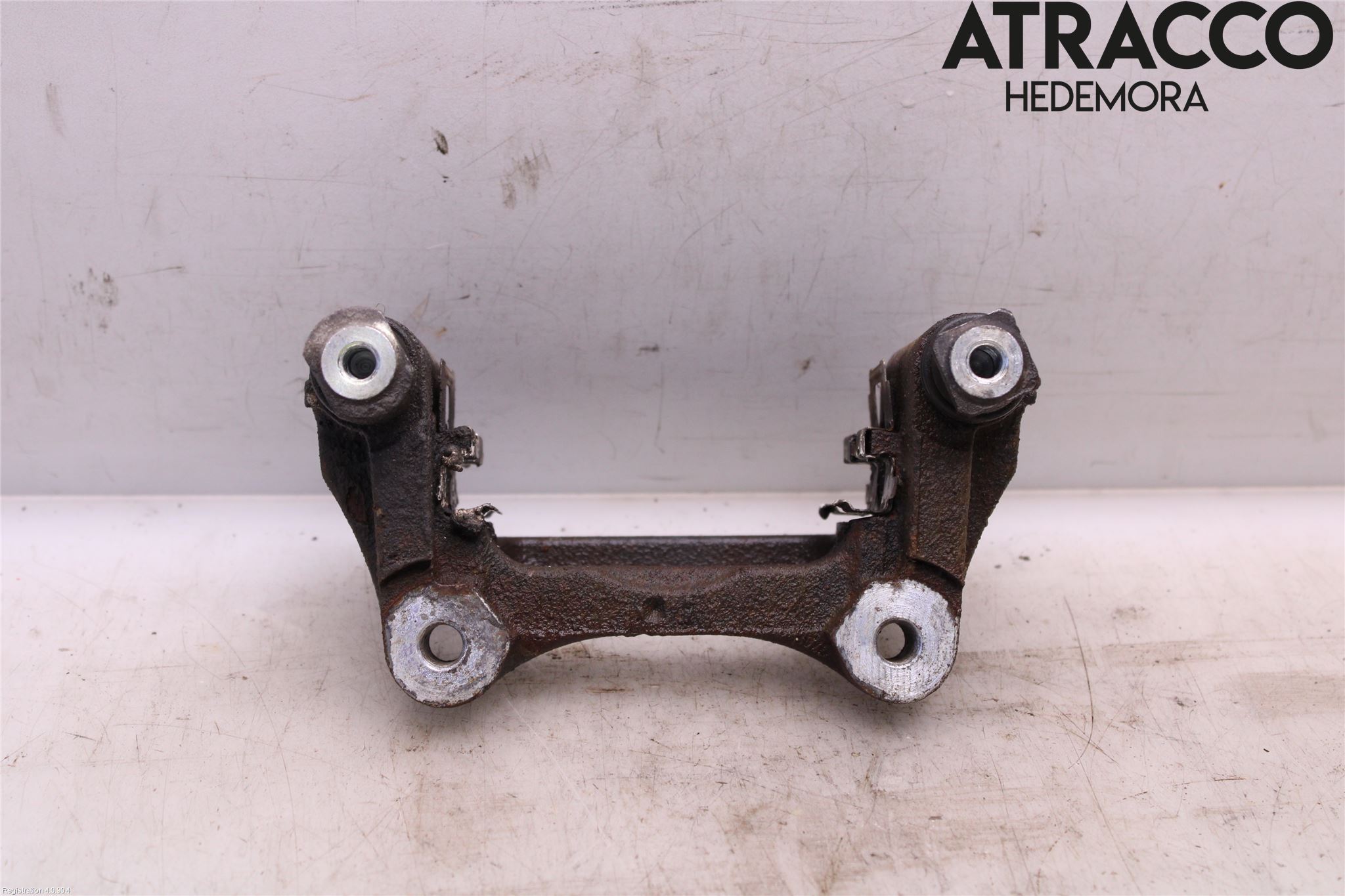 Mazda 6 13- Bromsokshållare