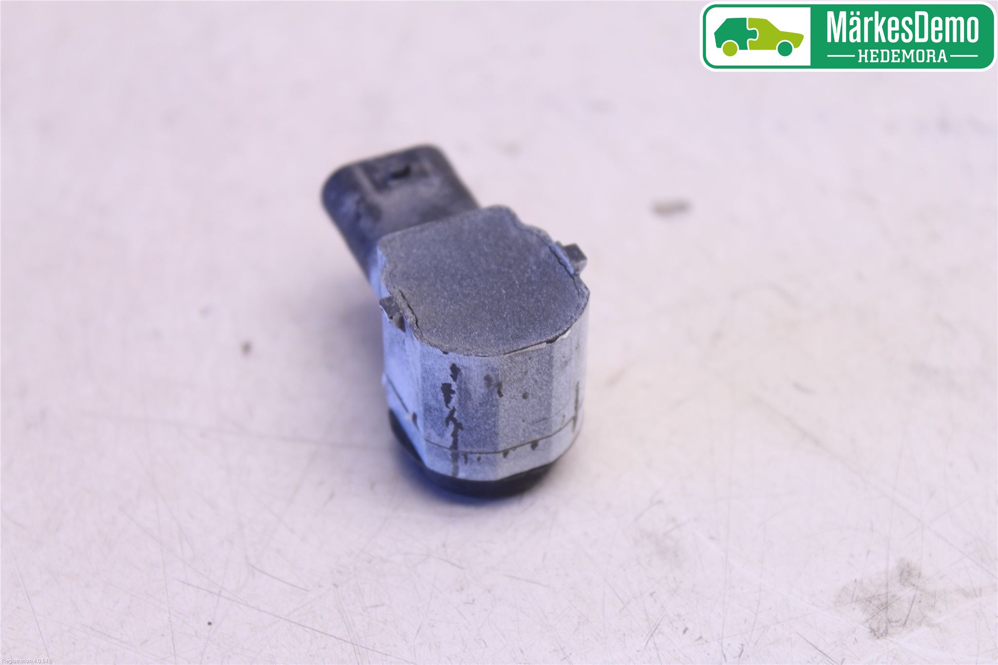 Volkswagen VW PASSAT 11-14 Parkeringshjälp Frontsensor