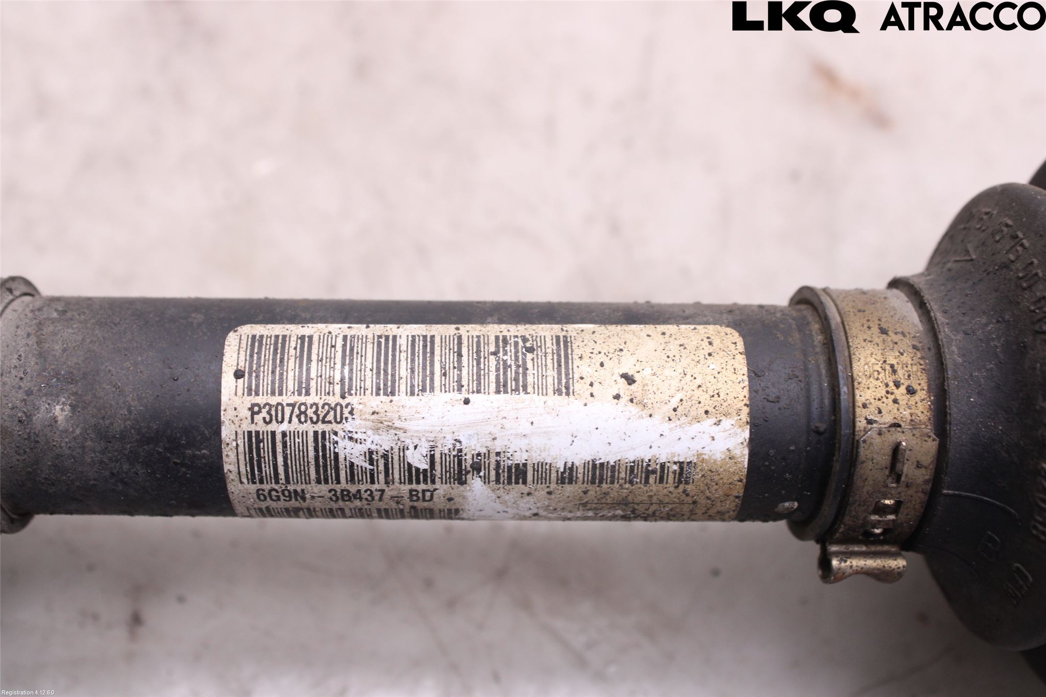 Volvo V70 08-13 Drivaxel Fram Vänster