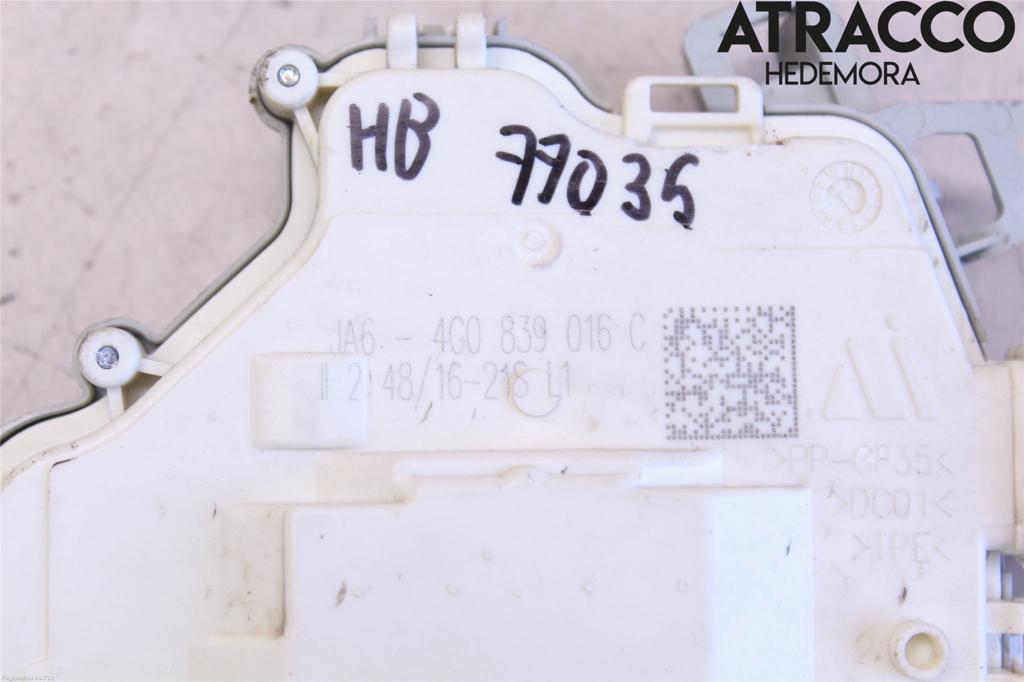 Audi Q3 8U 12-18 Låskista-Dörrlås