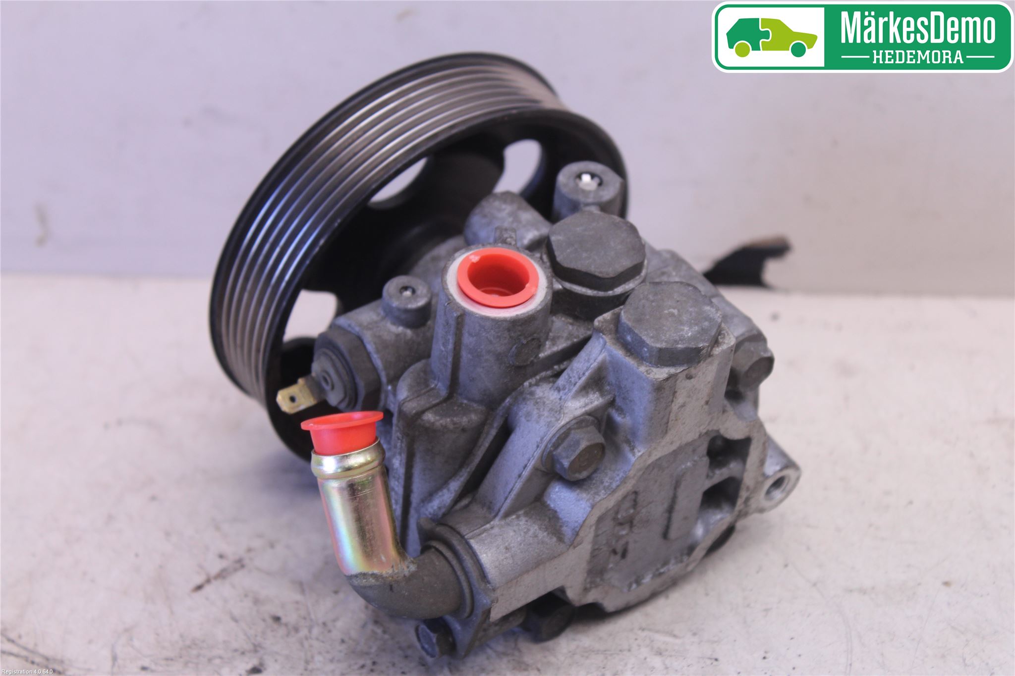 Mitsubishi PAJERO  99-06 Styrservopump