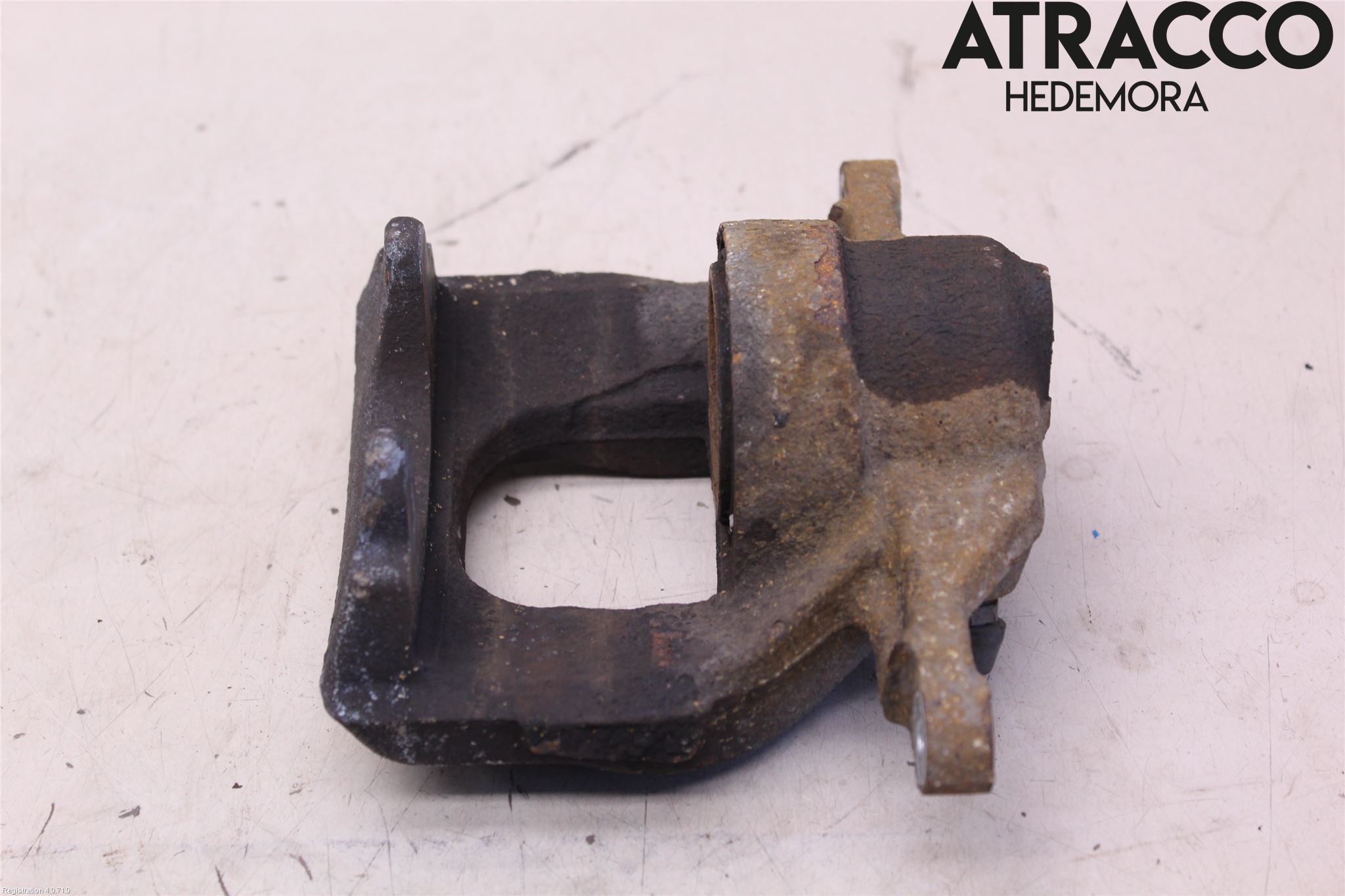 Toyota AVENSIS 16-18 Bromsok Fram Höger