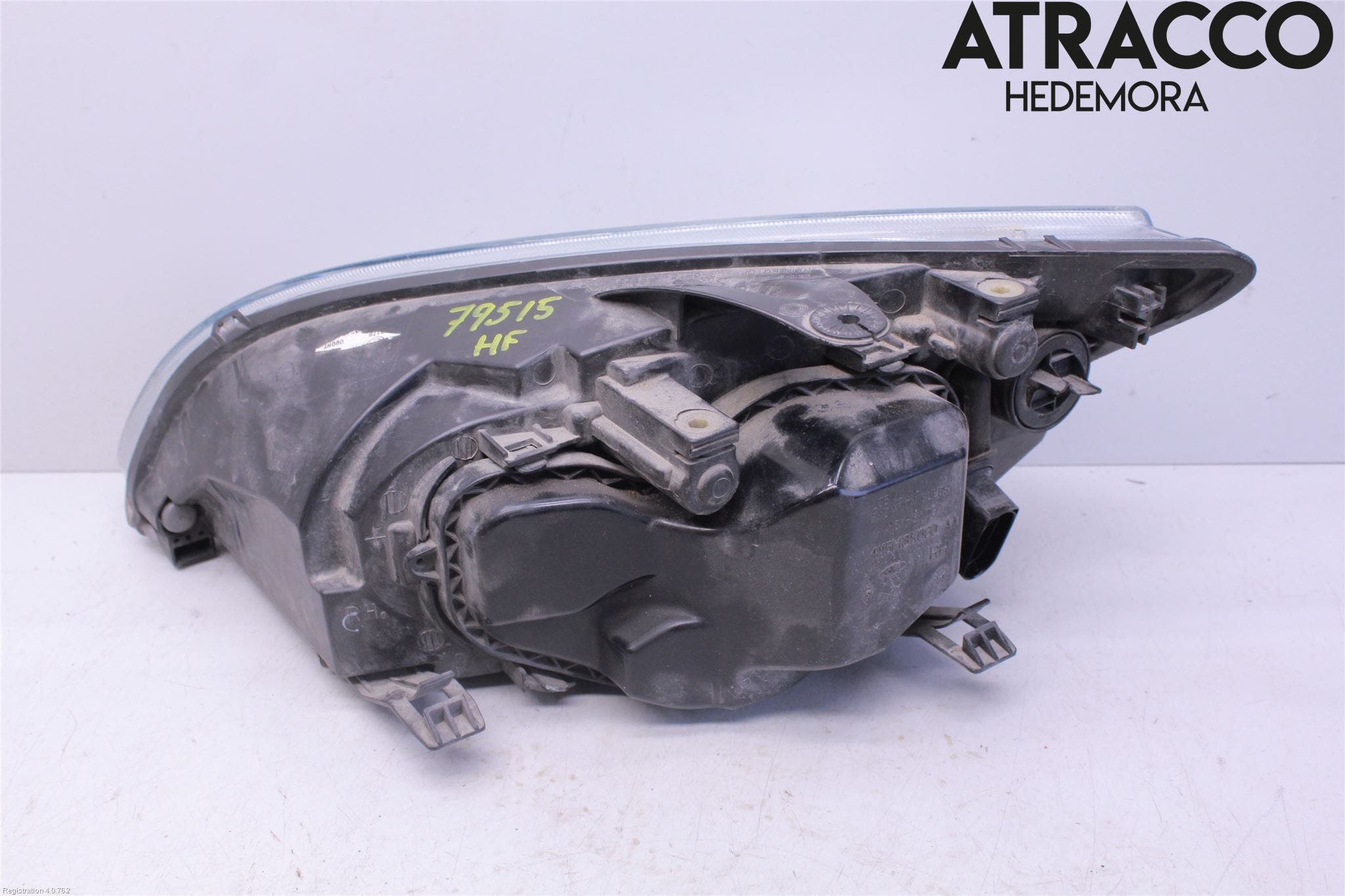 Ford FOCUS 04-07 Strålkastare Höger