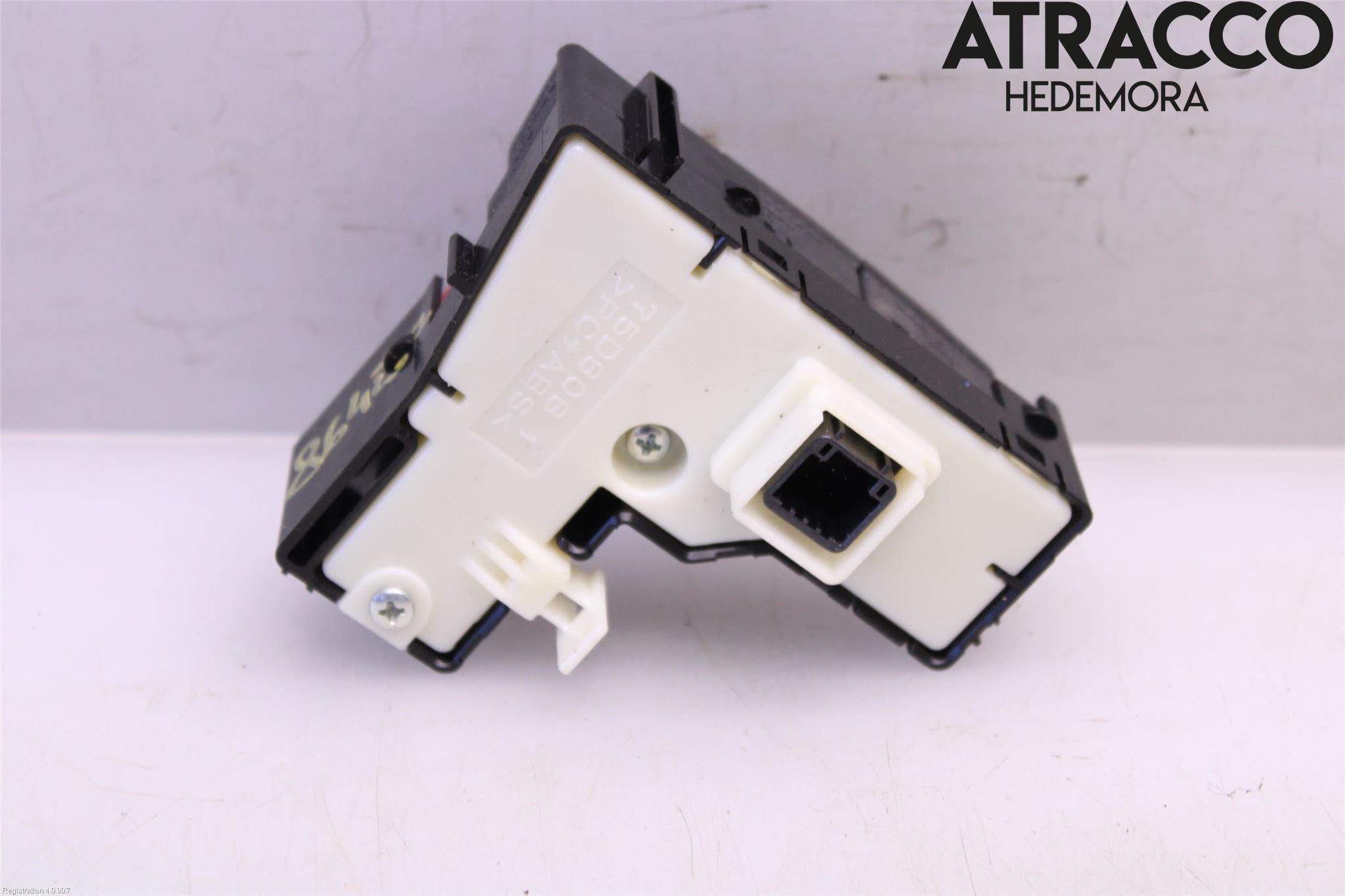 Toyota PRIUS ZVW30 09-20 Strömställare Multifunktion