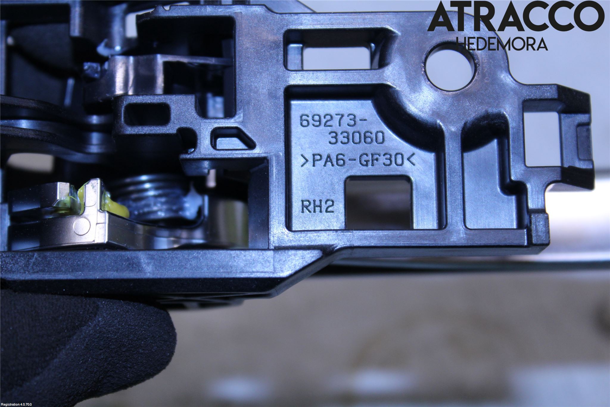 Toyota RAV4 19- Dörrhandtag Inre Hö