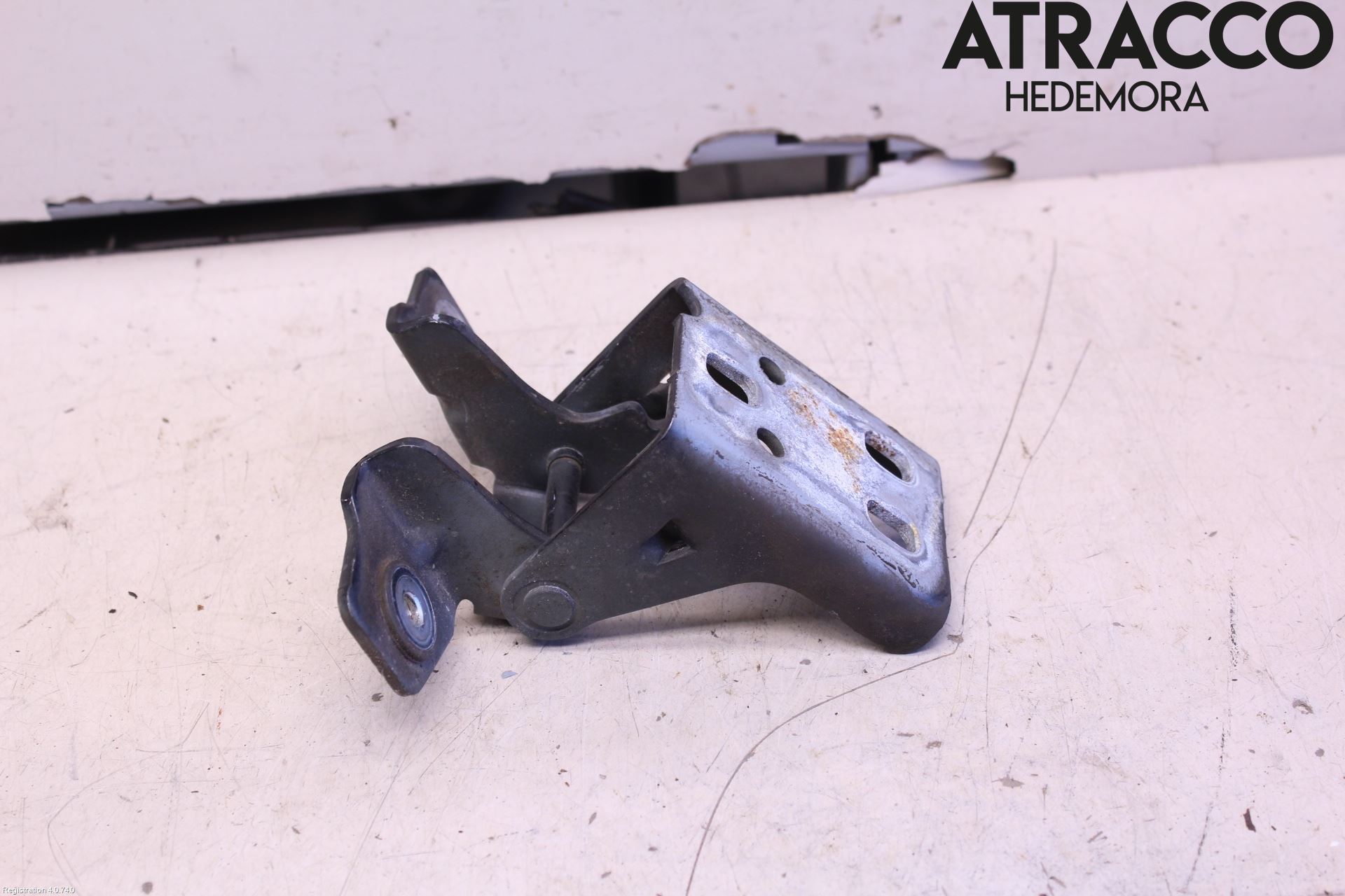 Dodge PICK UP RAM 81- Dörrgångjärn