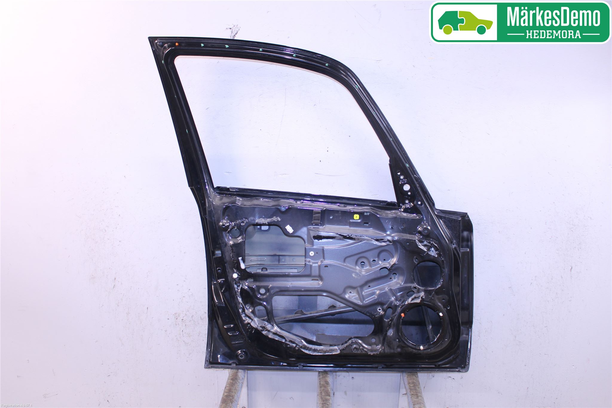 Suzuki SX4 06-09 Dörr Fram Vänster