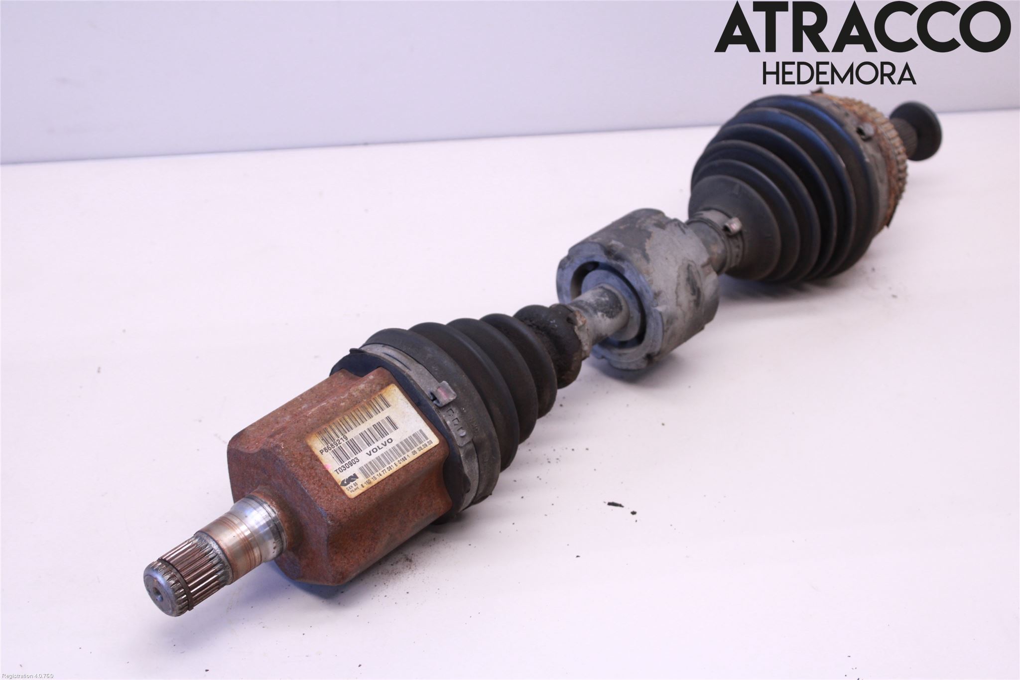 Volvo XC70 01-04 Drivaxel Fram Vänster