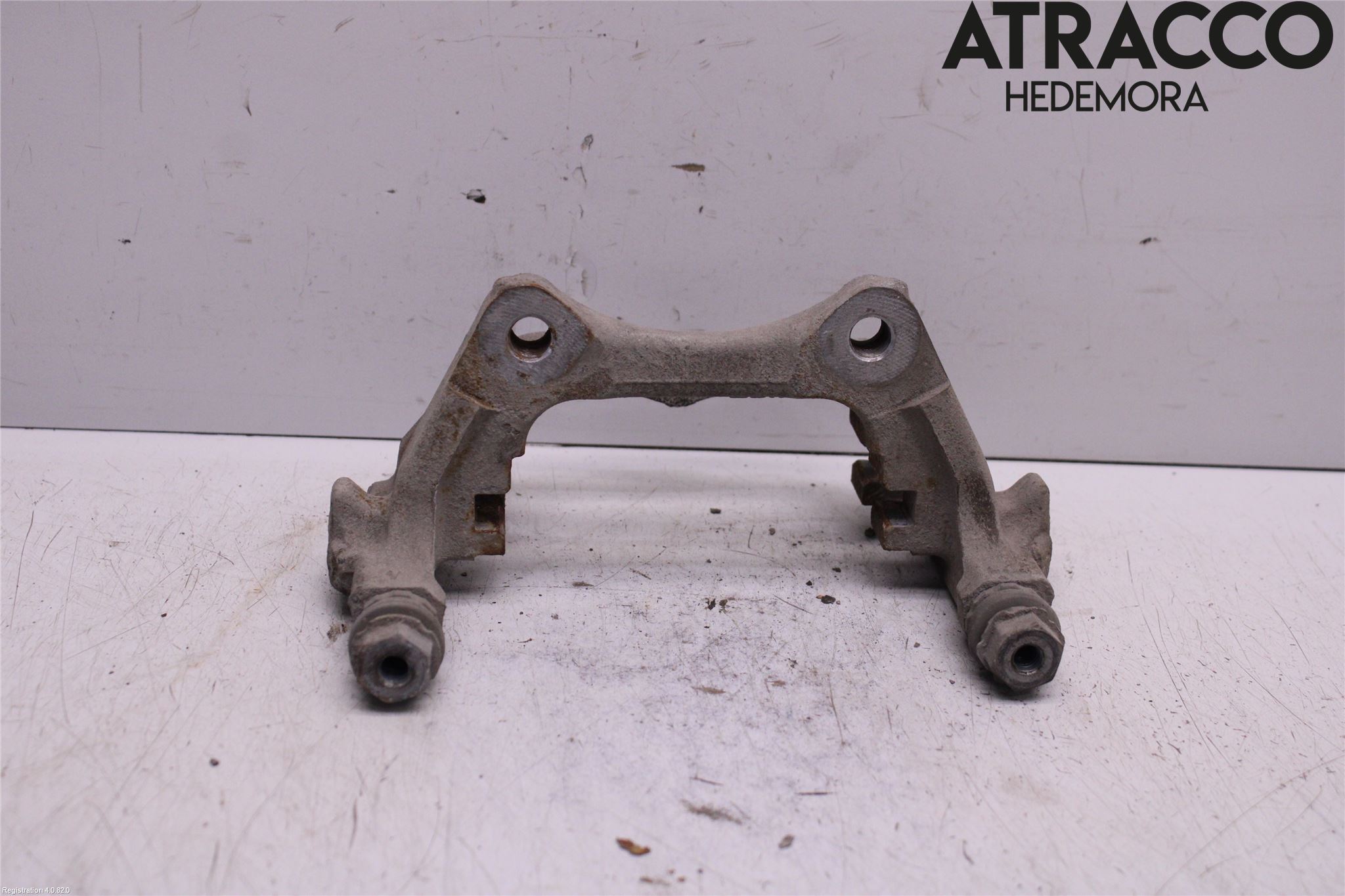 Toyota COROLLA 19- Bromsokshållare