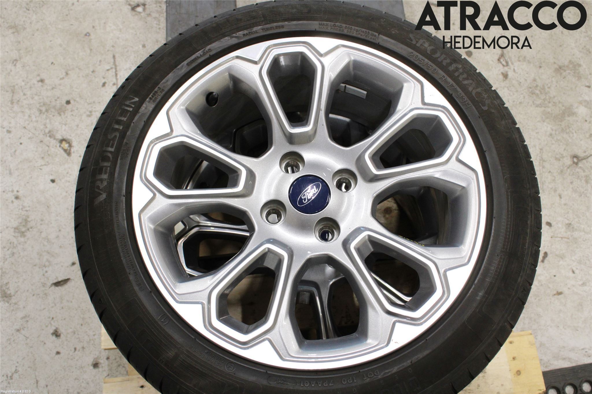 Ford ECOSPORT 17- Sommardäck Alumfälg 4St