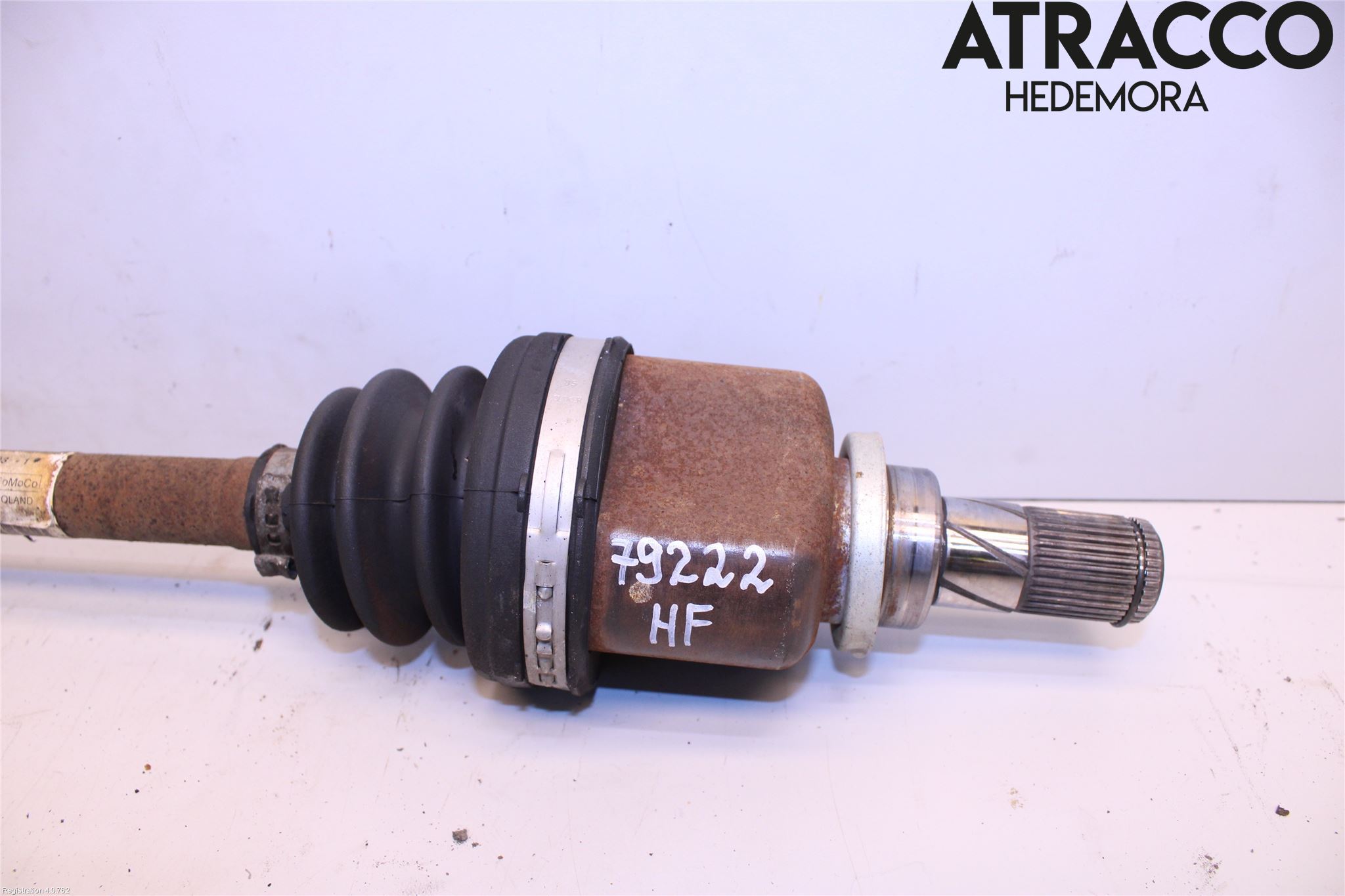 Ford FIESTA 13-17 Drivaxel Fram Vänster