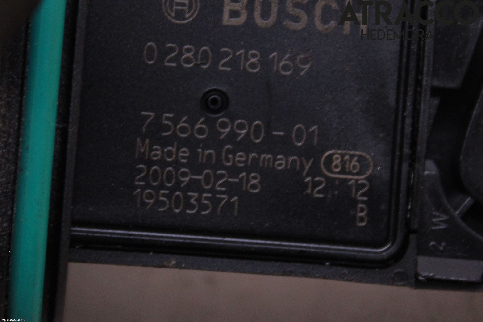 BMW 7 F01/02/03/04 09-15 Injluftmassamätare