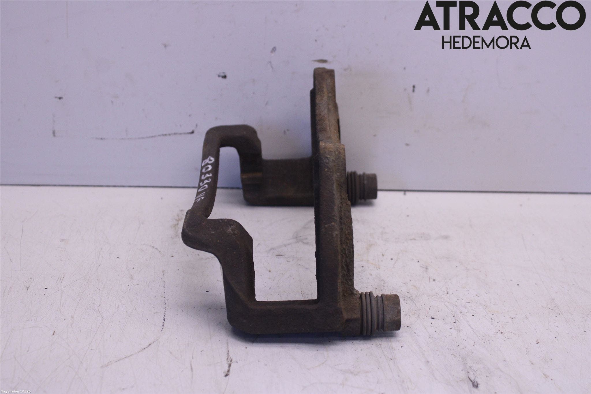 Kia CARENS III 13-19 Bromsokshållare