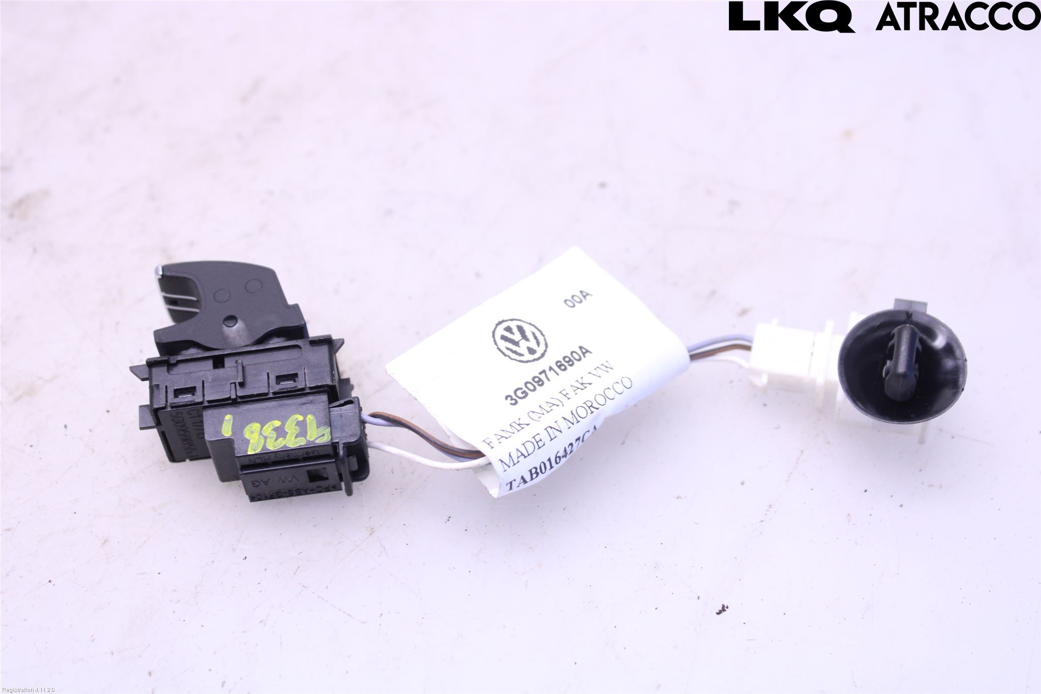 Volkswagen VW PASSAT 15-19 Strömställare Elhiss