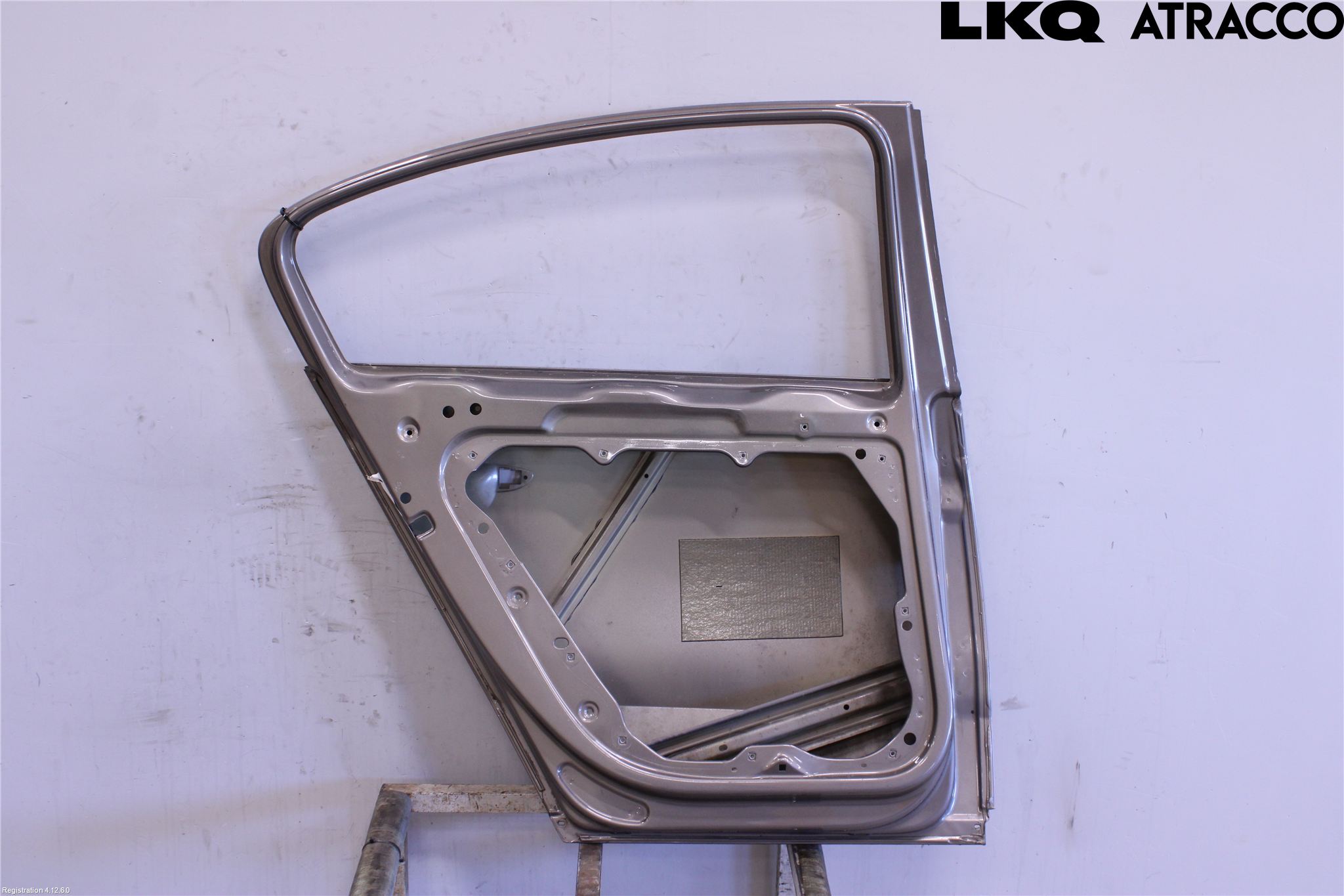 Volkswagen VW PASSAT 11-14 Dörr Bak Vänster