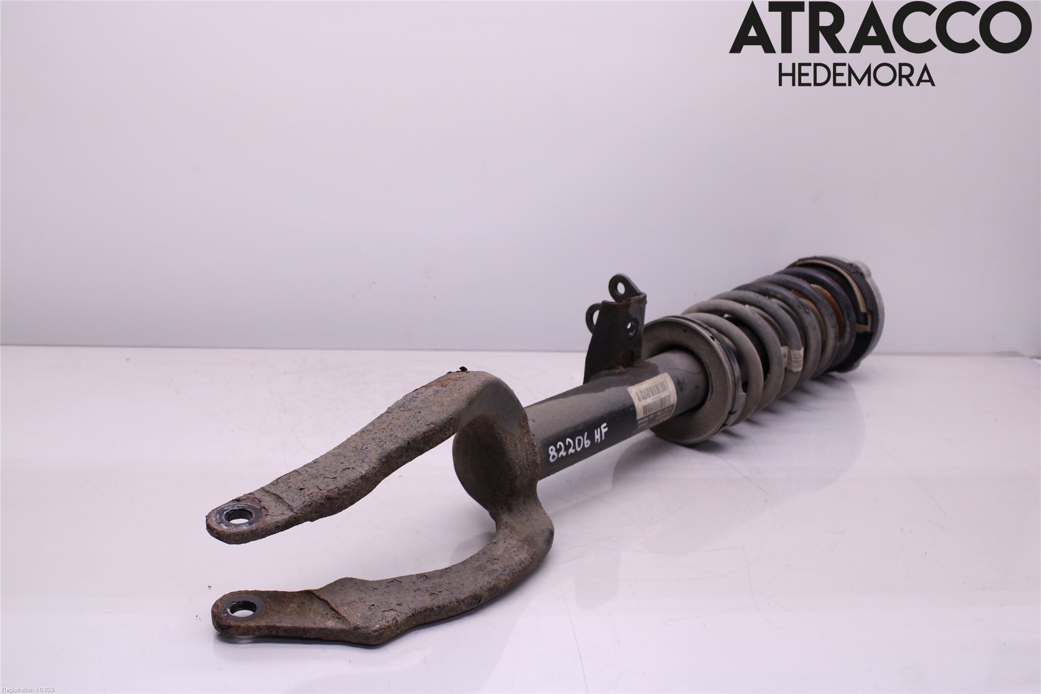 BMW 5 F10/F11/F18 09-17 Fjäderben Fram Höger