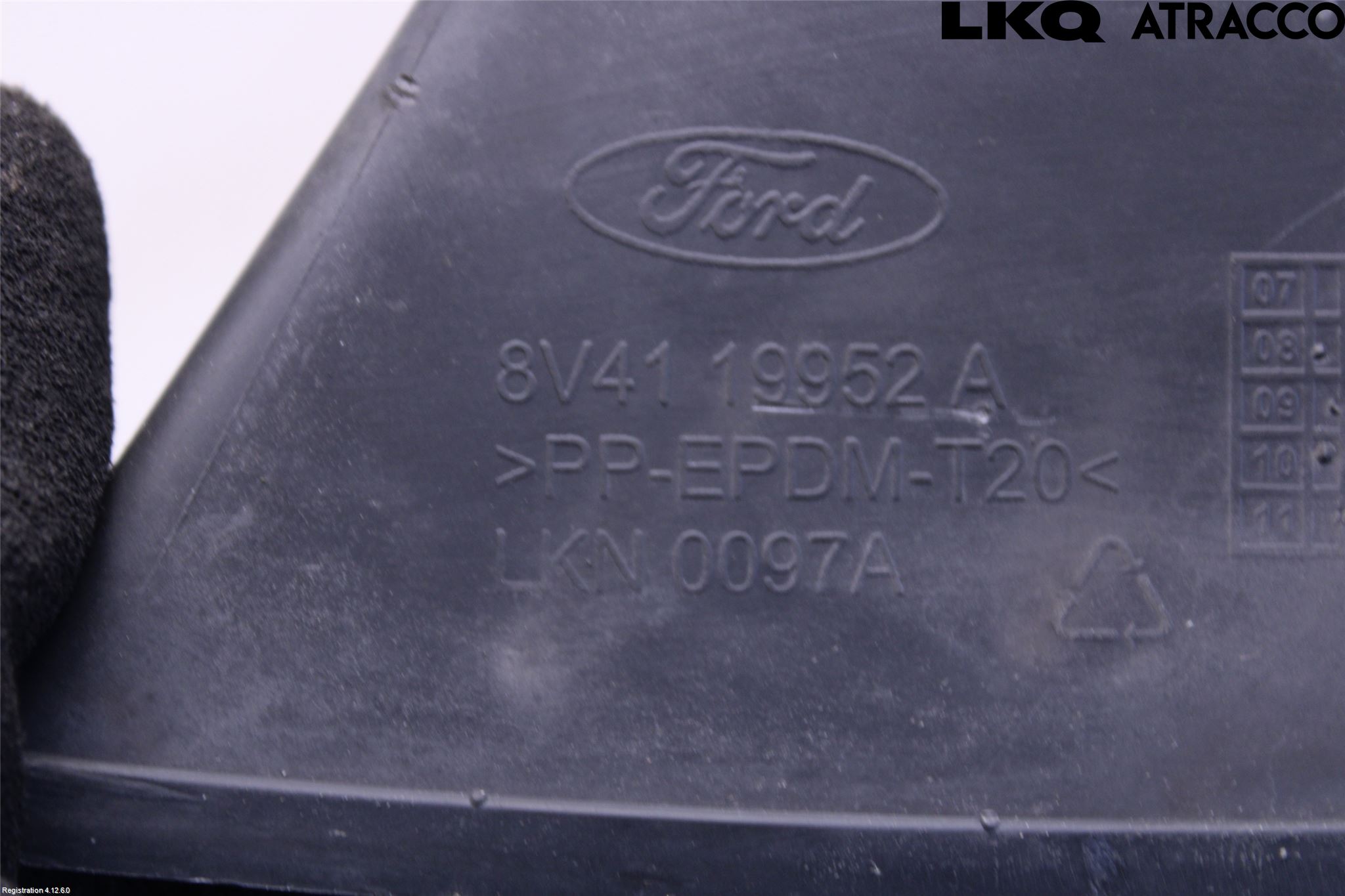 Ford KUGA 08-12 Dimljussarg Fram