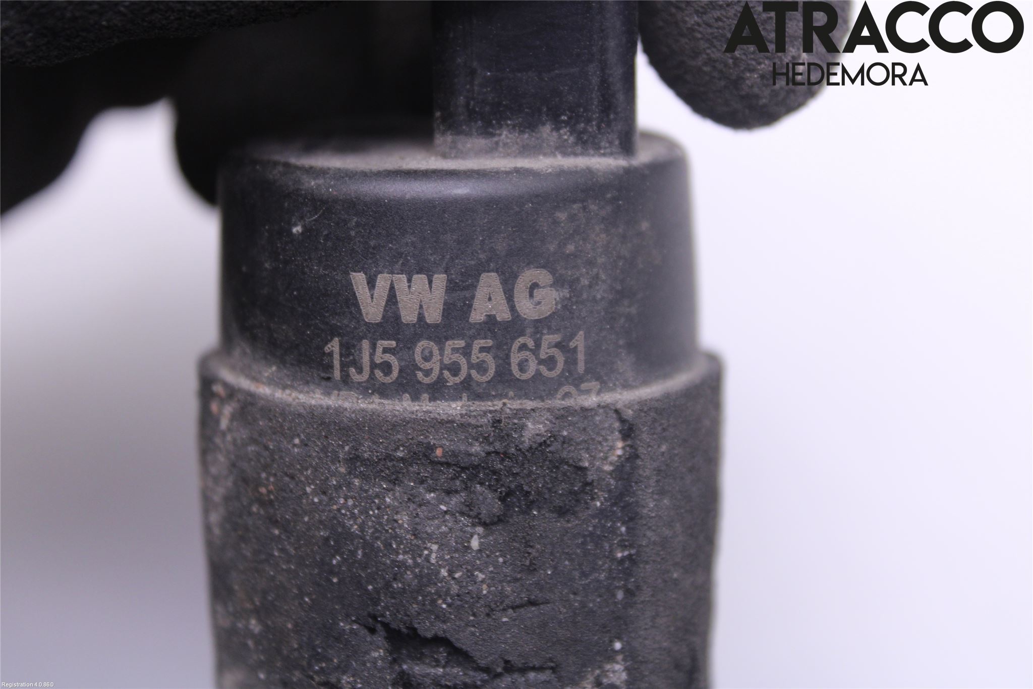 Audi A6/S6     05-11 Spolarpump Vindruta