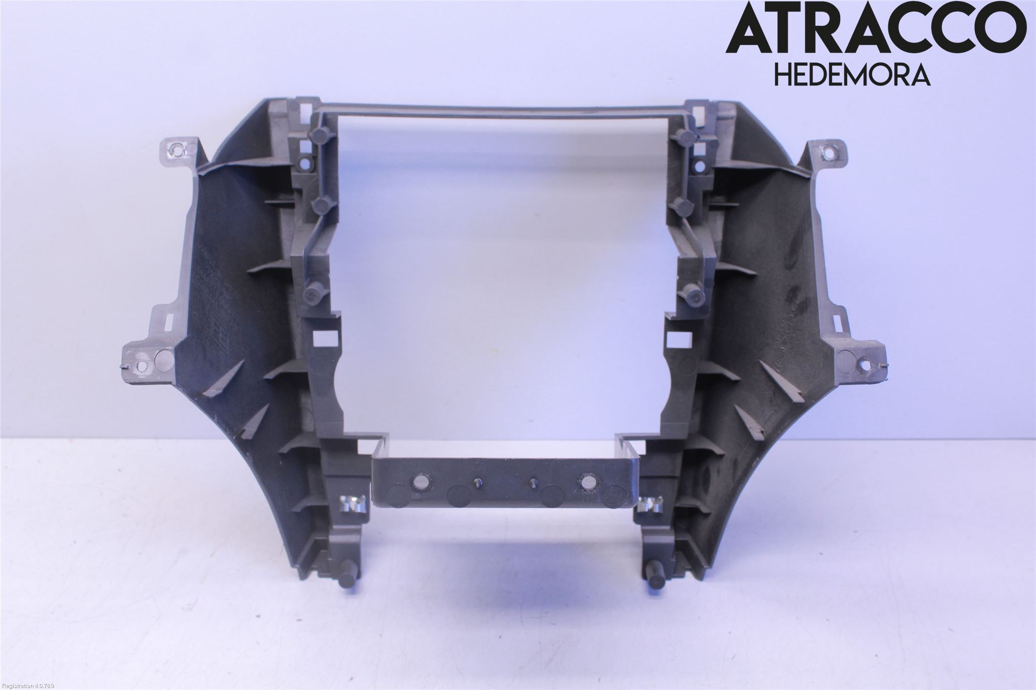 Subaru IMPREZA II  06-07 Instrumentkonsoll Mitt