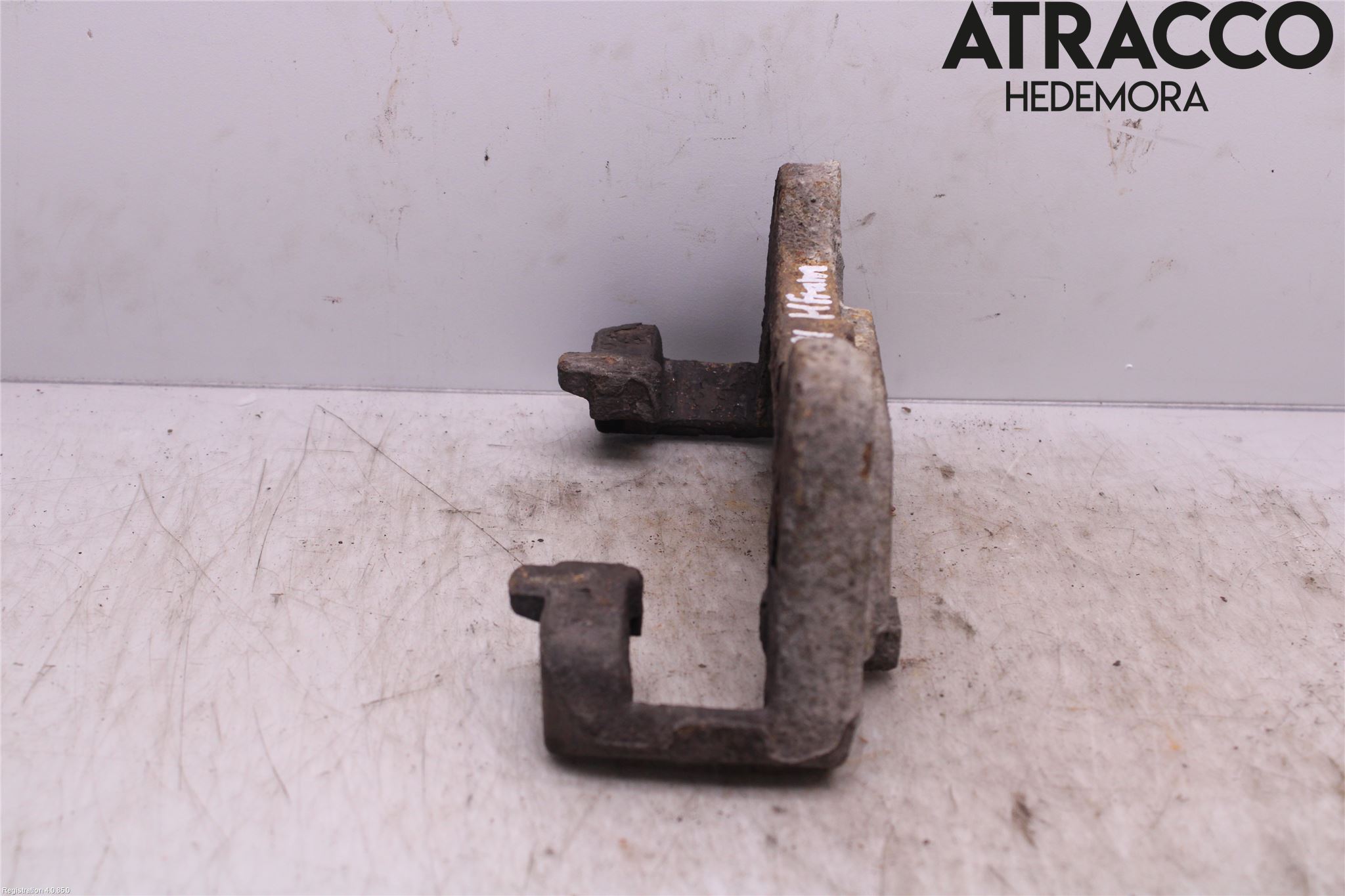 Audi A4/S4 01-05 Bromsokshållare