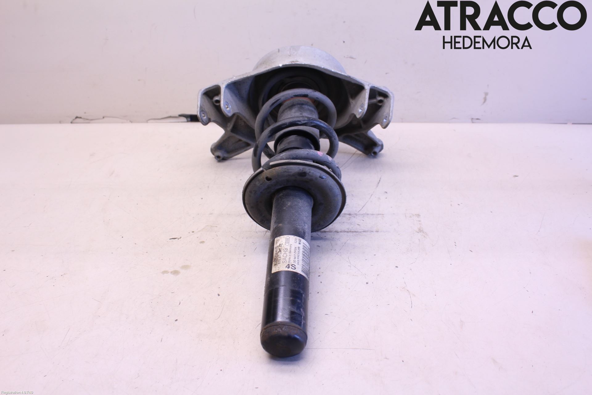 Audi A5 07-16 Fjäderben Fram Höger